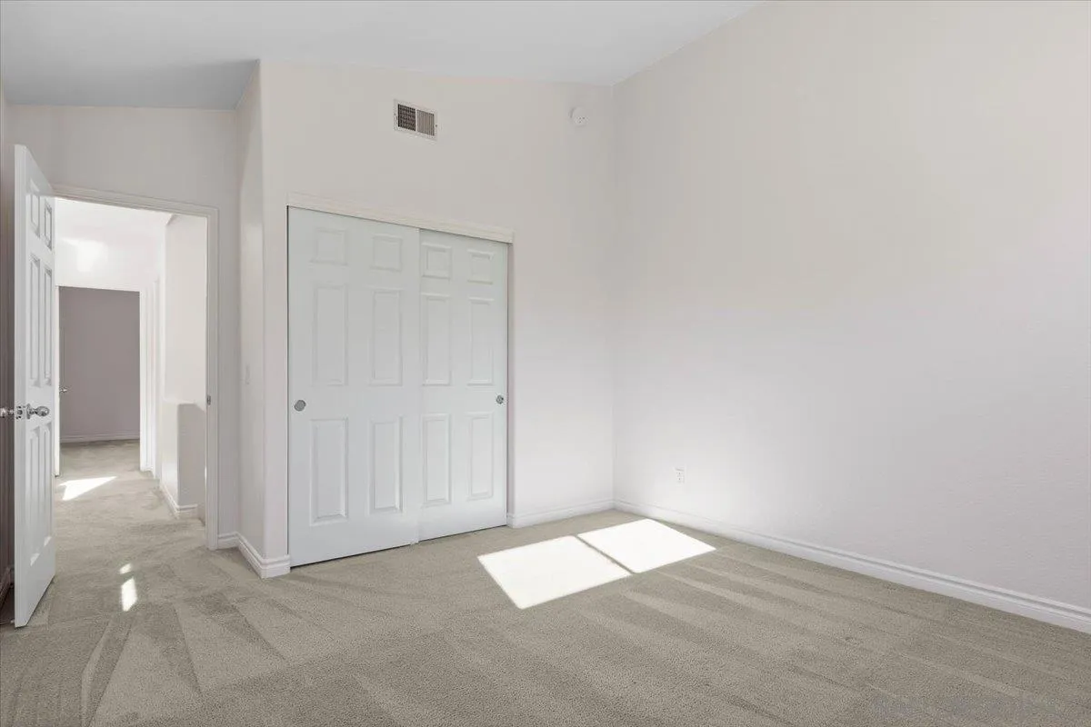 https://cdn.realtyfeed.com/cdn/127/250045826/66597c240ecf9b0bcc76279953e28d62.webp