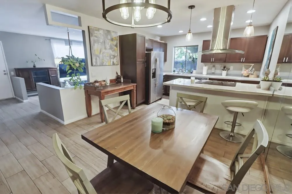 Photo #17: 250045827 Listing: Photo #17