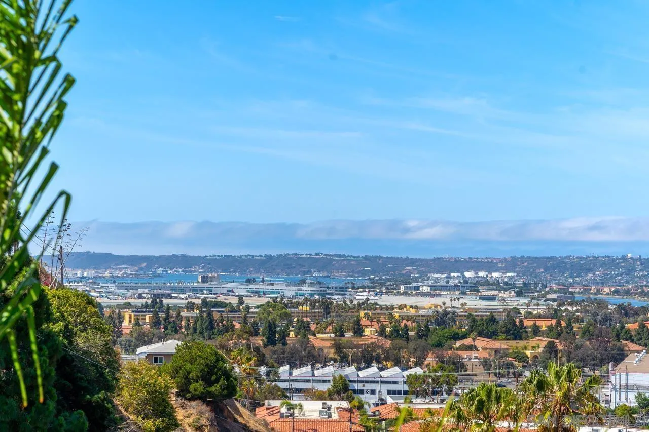 Photo #26: 250045837 Listing: Photo #26