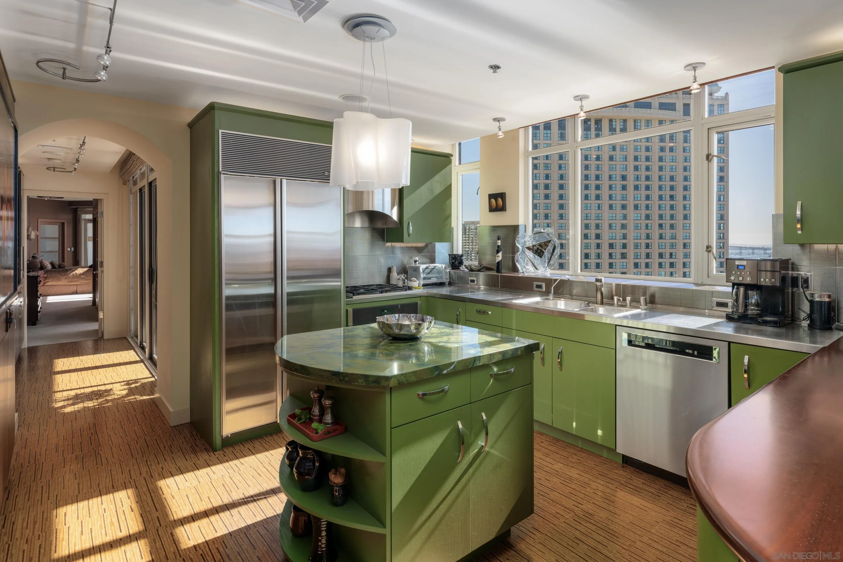 https://cdn.realtyfeed.com/cdn/127/250045838/f1c3c4851b909e6763219ca7df8c62fa.webp