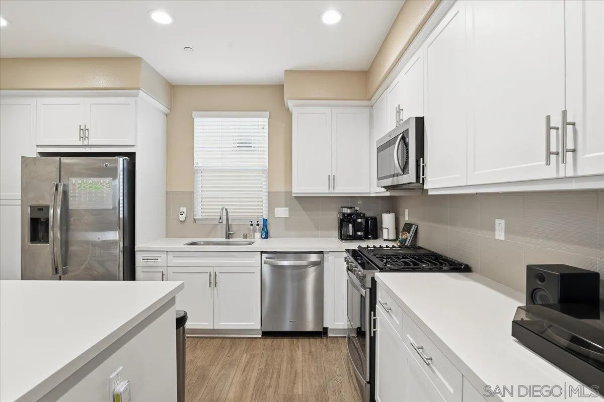 Photo #21: 250045846 Listing: Photo #21