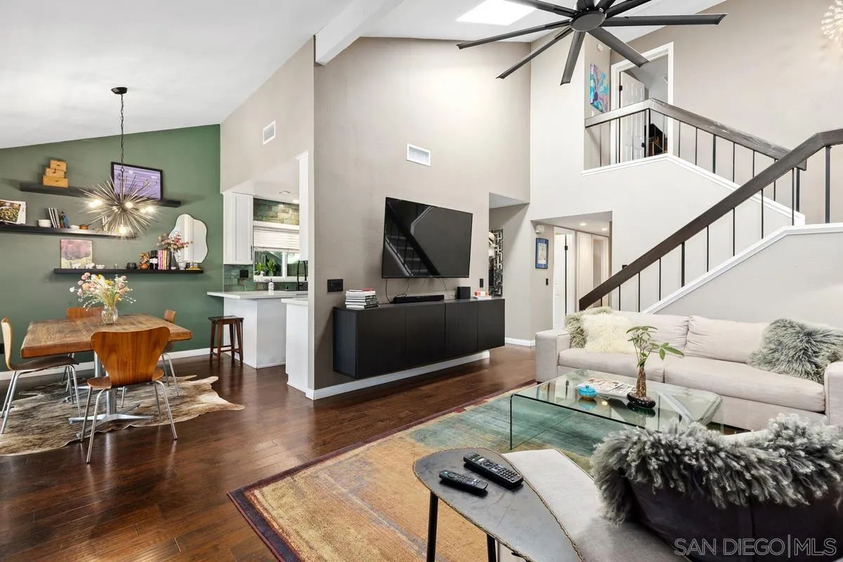 Photo #7: 250045852 Listing: Photo #7