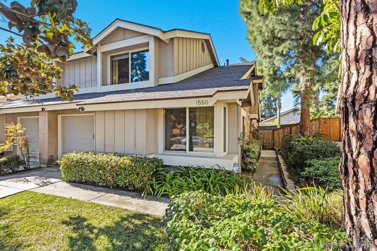 Photo #25: 250045852 Listing: Photo #25