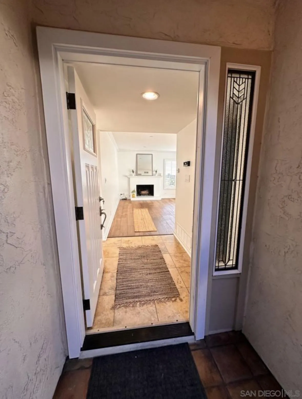 https://cdn.realtyfeed.com/cdn/127/250045880/80ab863b13030296b62e7d70ba817a3f.webp