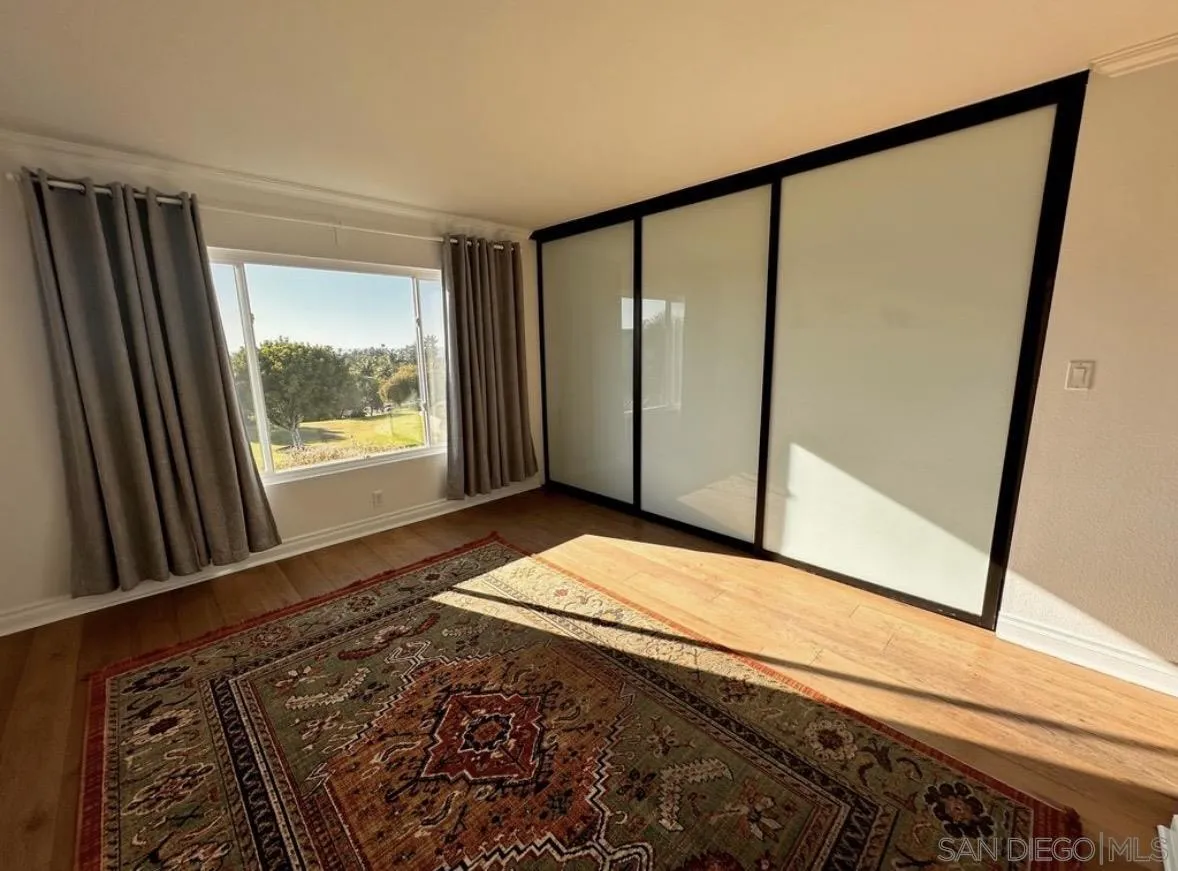 Photo #16: 250045880 Listing: Photo #16