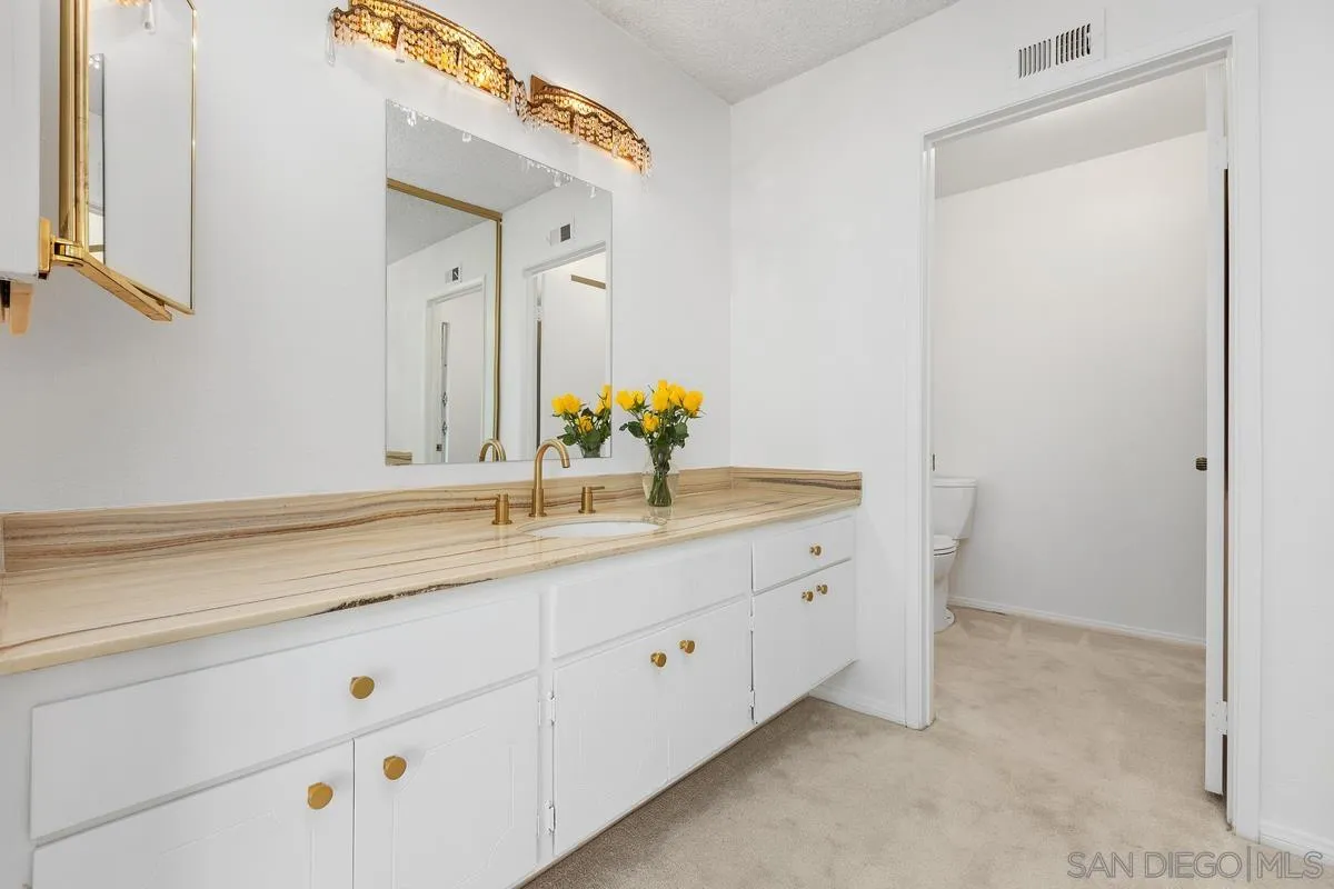 https://cdn.realtyfeed.com/cdn/127/250045892/f7702d35074398843d623905677ef075.webp