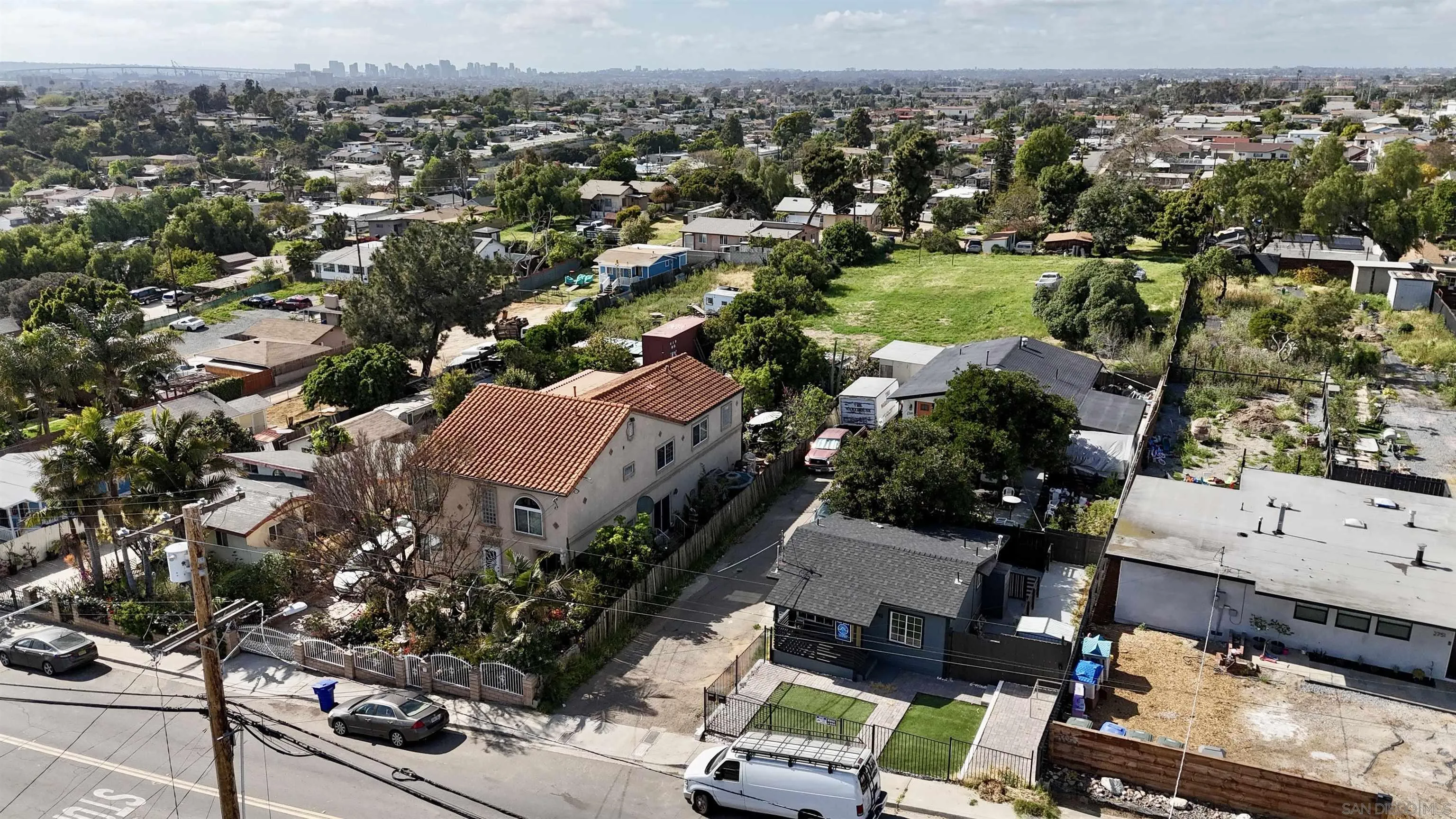 https://cdn.realtyfeed.com/cdn/127/250045901/6025ad7777c64a0d62554e03111f264a.webp