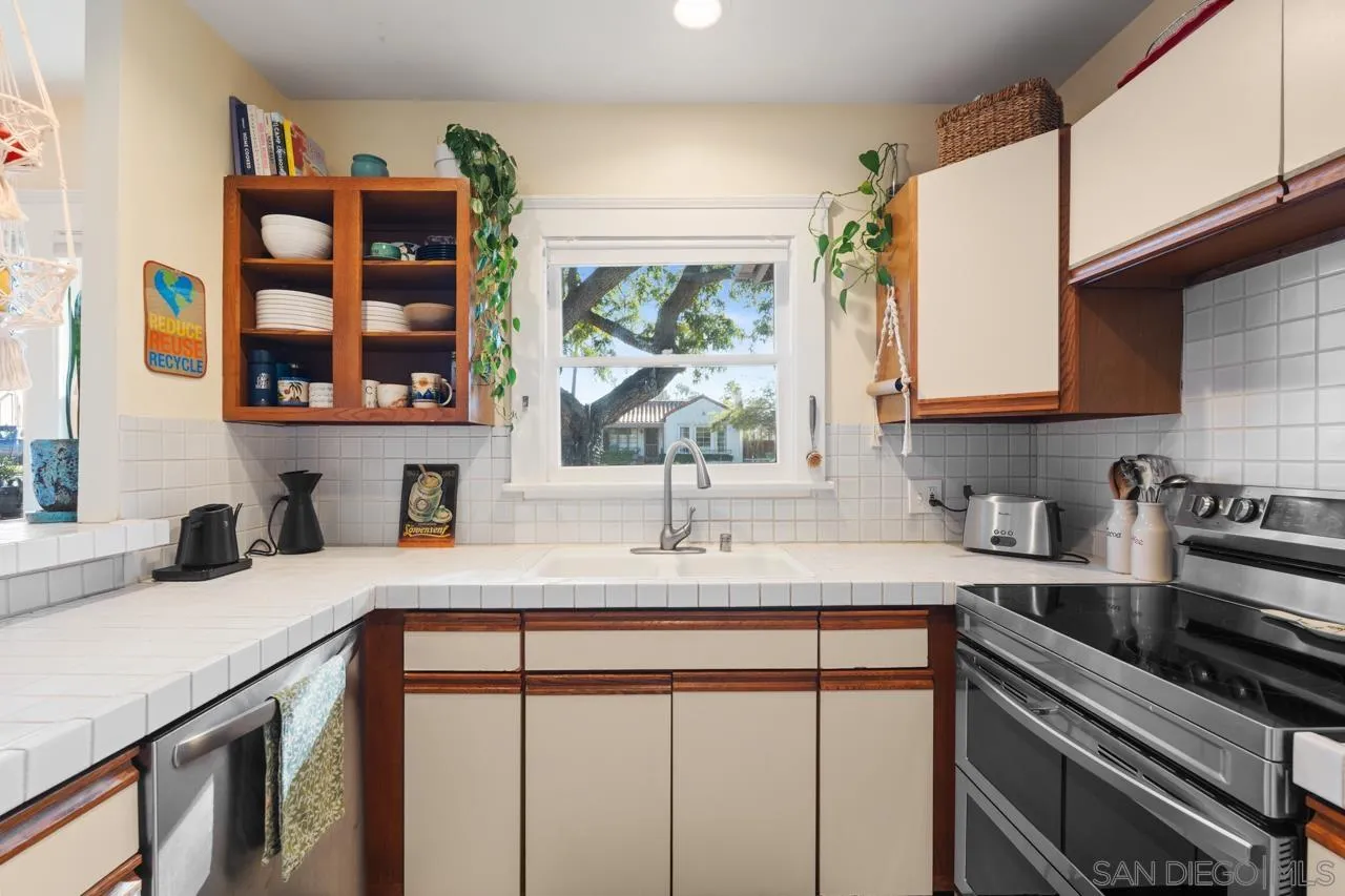 https://cdn.realtyfeed.com/cdn/127/250045915/9b6f9e0abb82207d236c0157095e3bd8.webp