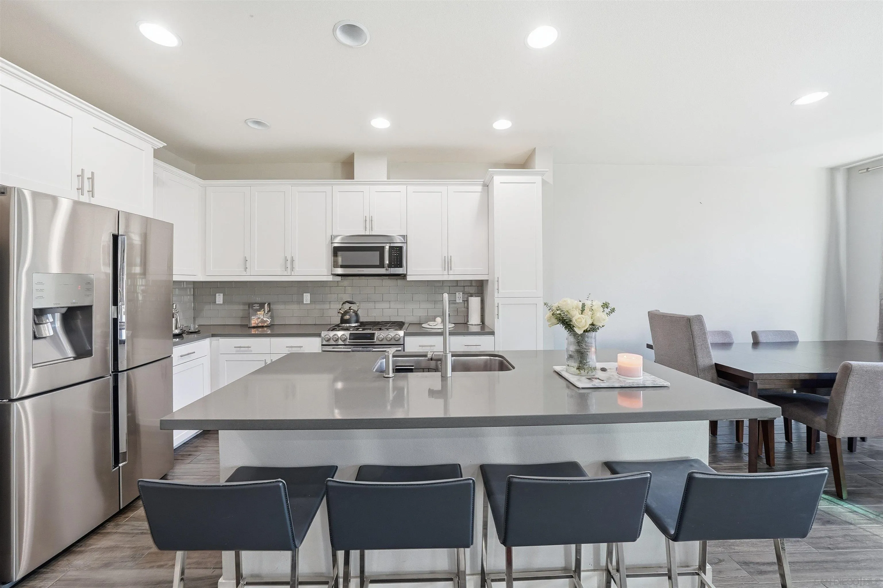 Photo #10: 250045916 Listing: Photo #10