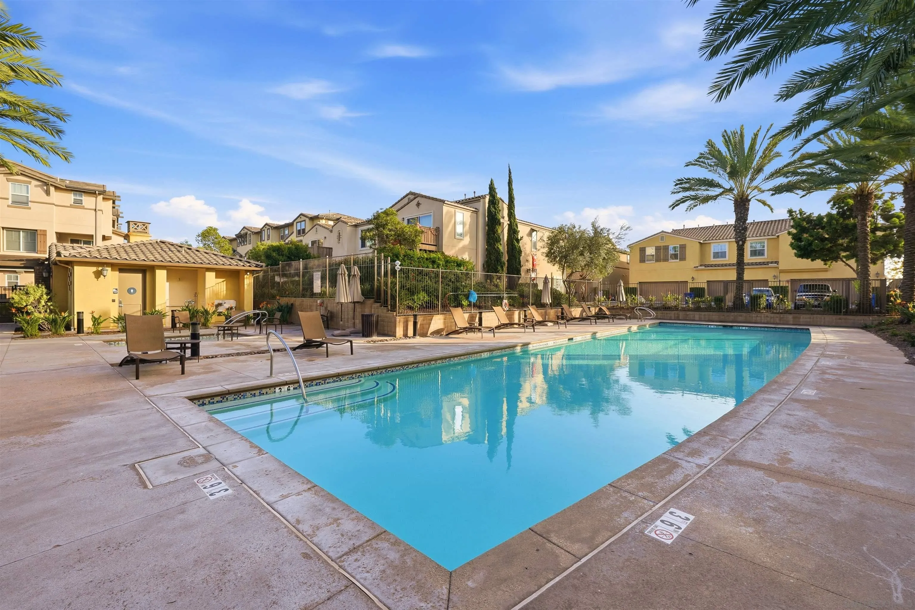 Photo #36: 250045916 Listing: Photo #36