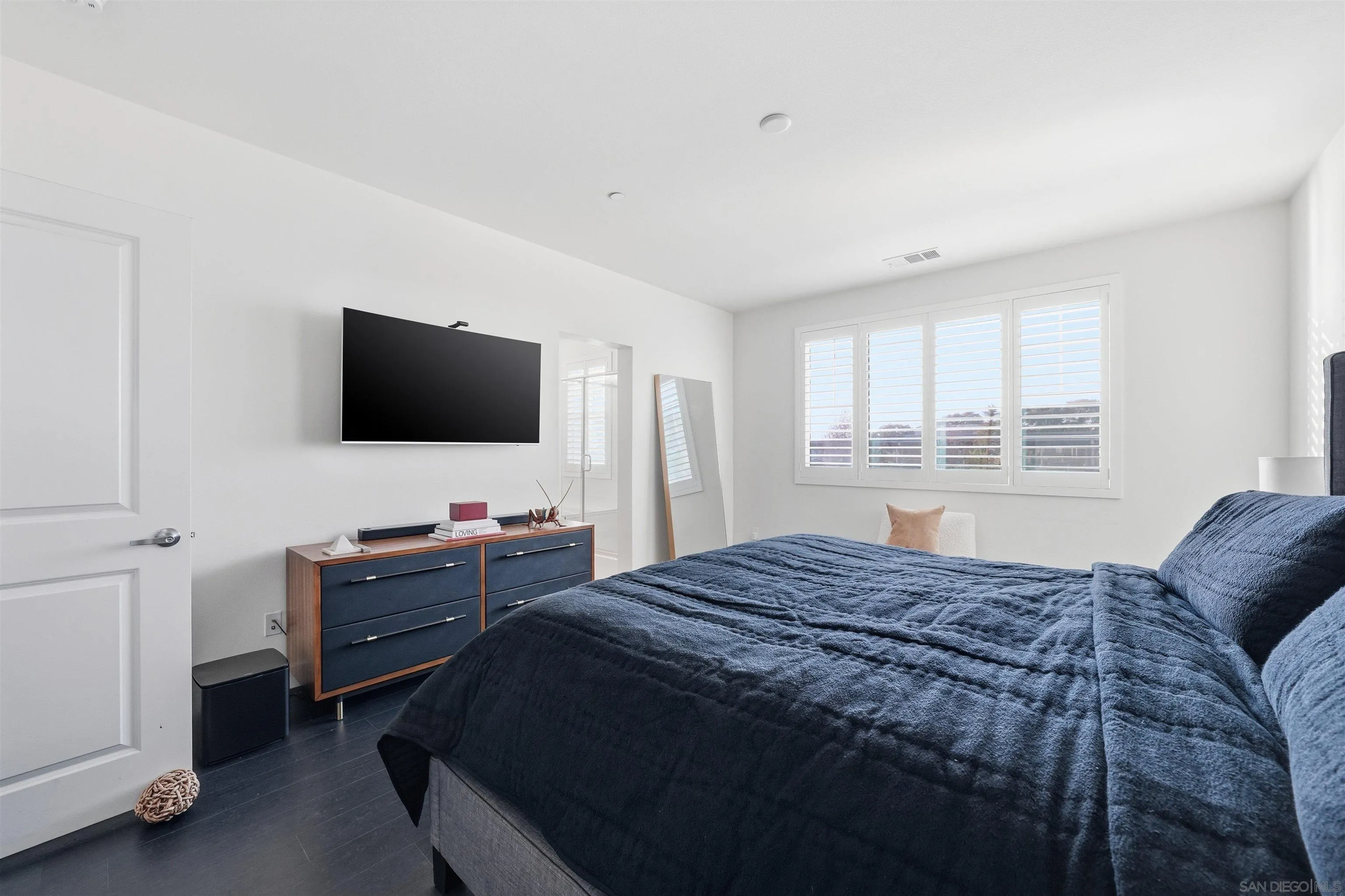 Photo #26: 250045916 Listing: Photo #26