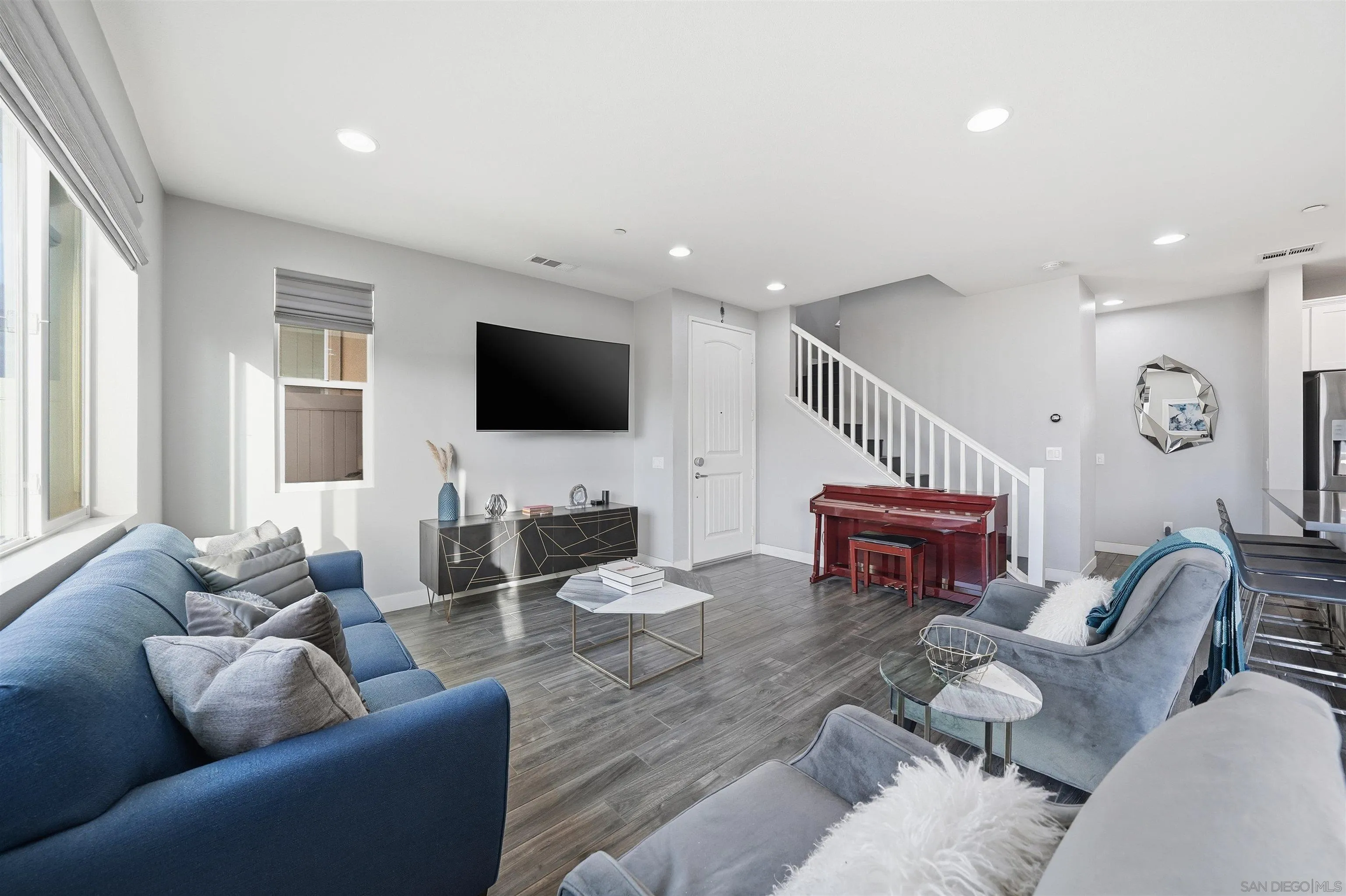 Photo #6: 250045916 Listing: Photo #6