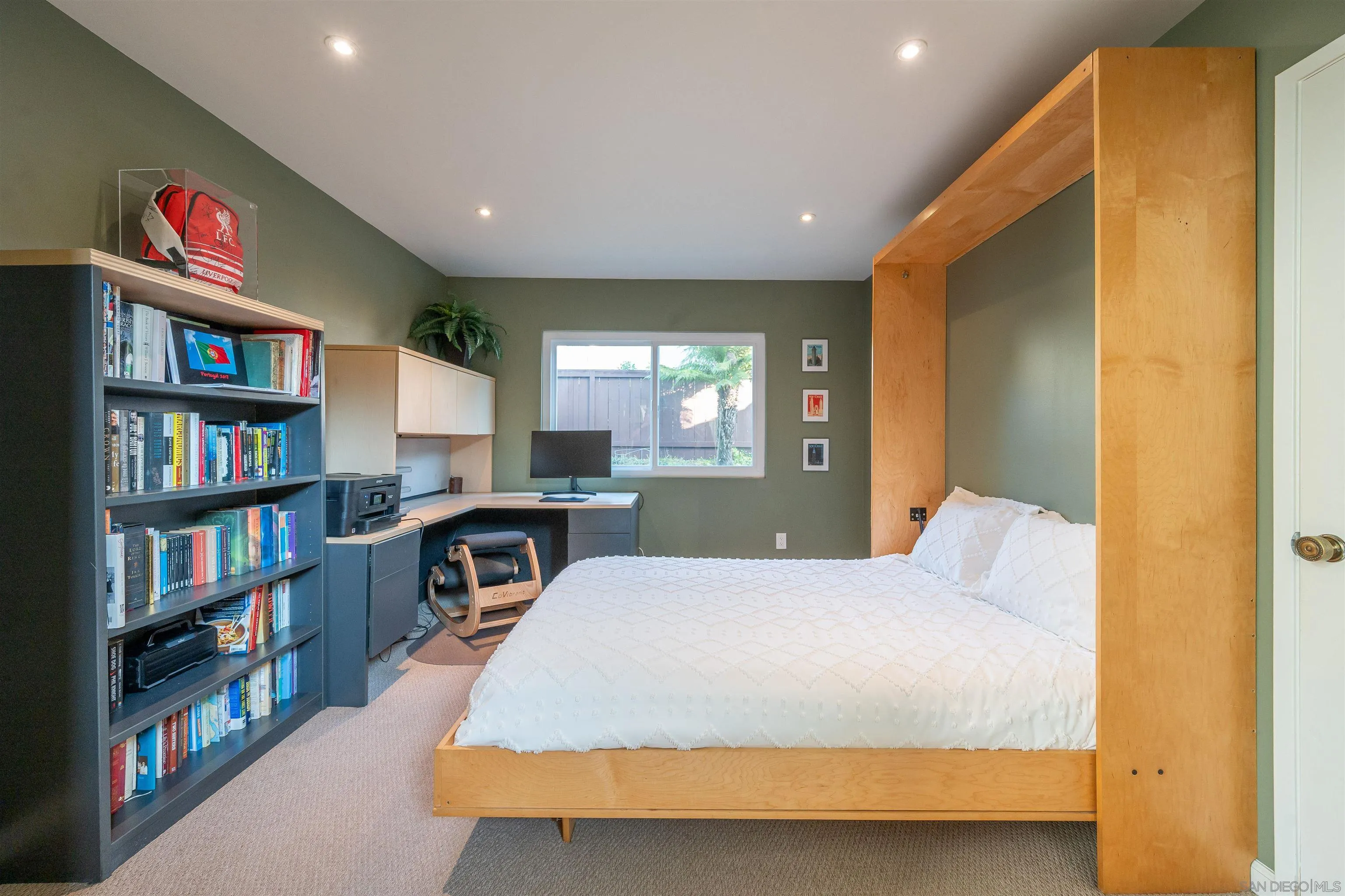 https://cdn.realtyfeed.com/cdn/127/250045920/7531590aa26191d971591bb2853054bb.webp