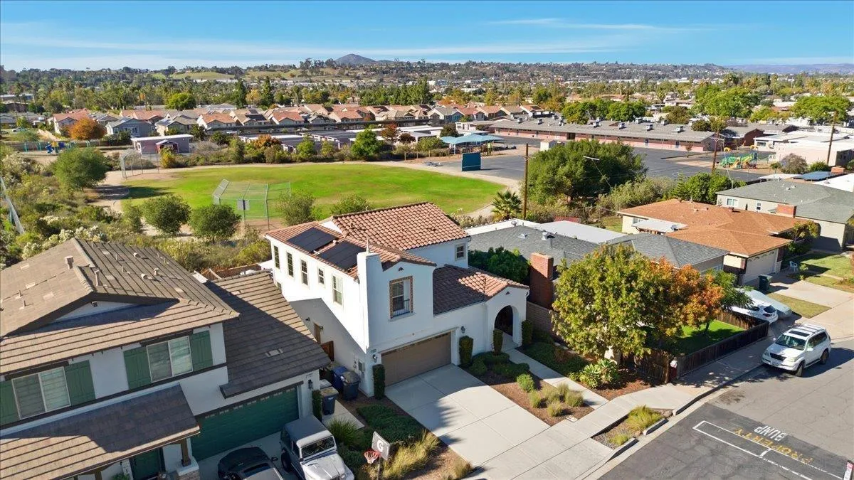 https://cdn.realtyfeed.com/cdn/127/250045923/4acd6981d62155f0462baea816d01f68.webp