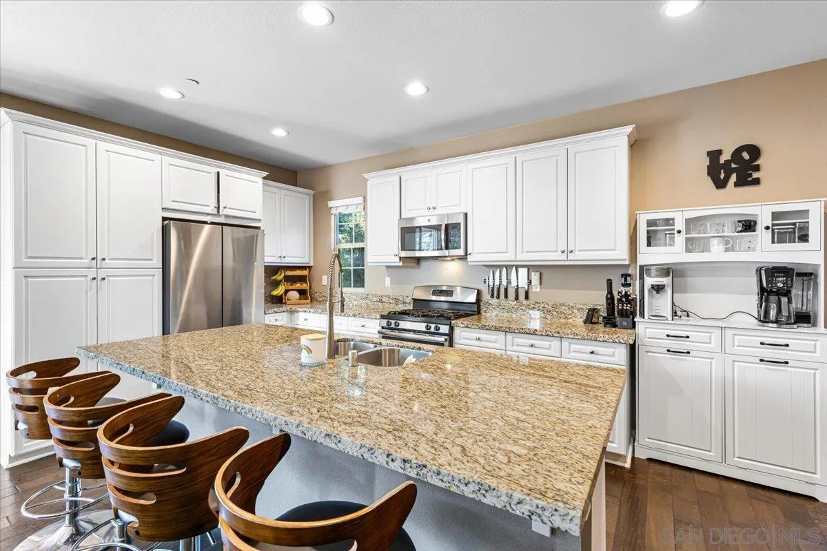 https://cdn.realtyfeed.com/cdn/127/250045923/7a65e89a953e9417b9f30e6aa5750e92.webp