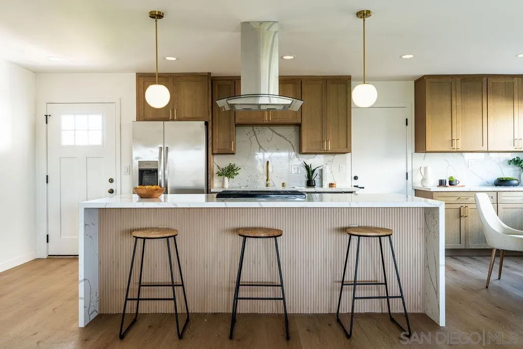 https://cdn.realtyfeed.com/cdn/127/250045929/0d060a34359956a34bbc8801b7e368af.webp