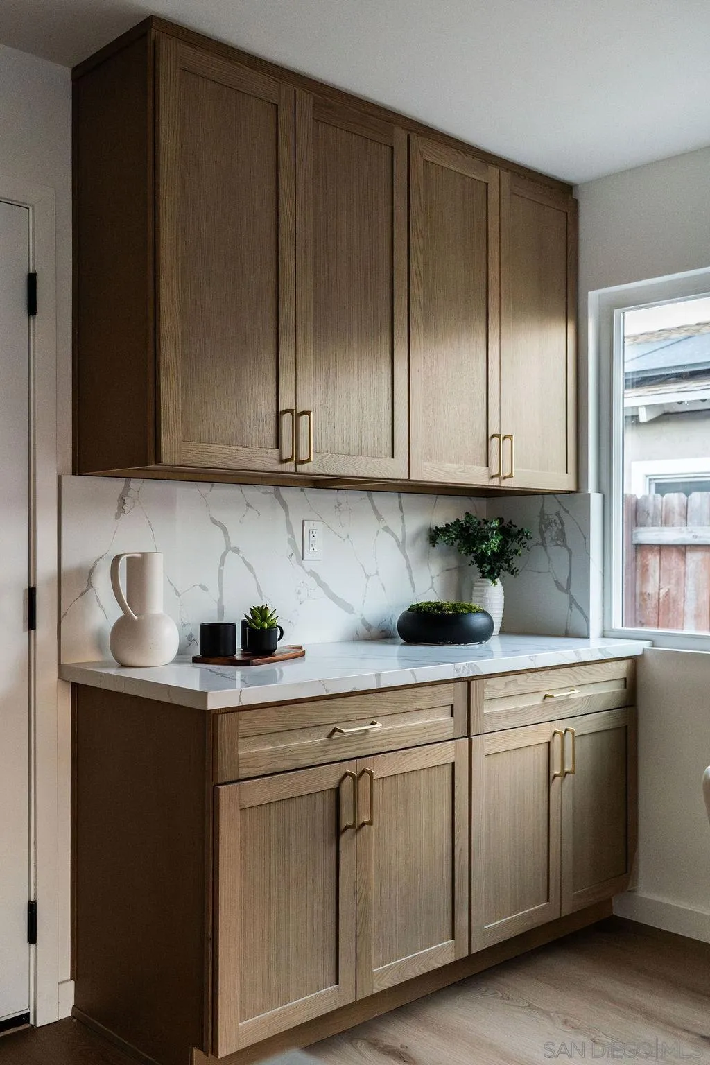 https://cdn.realtyfeed.com/cdn/127/250045929/d09f8011857ef358d555eb96968812a4.webp