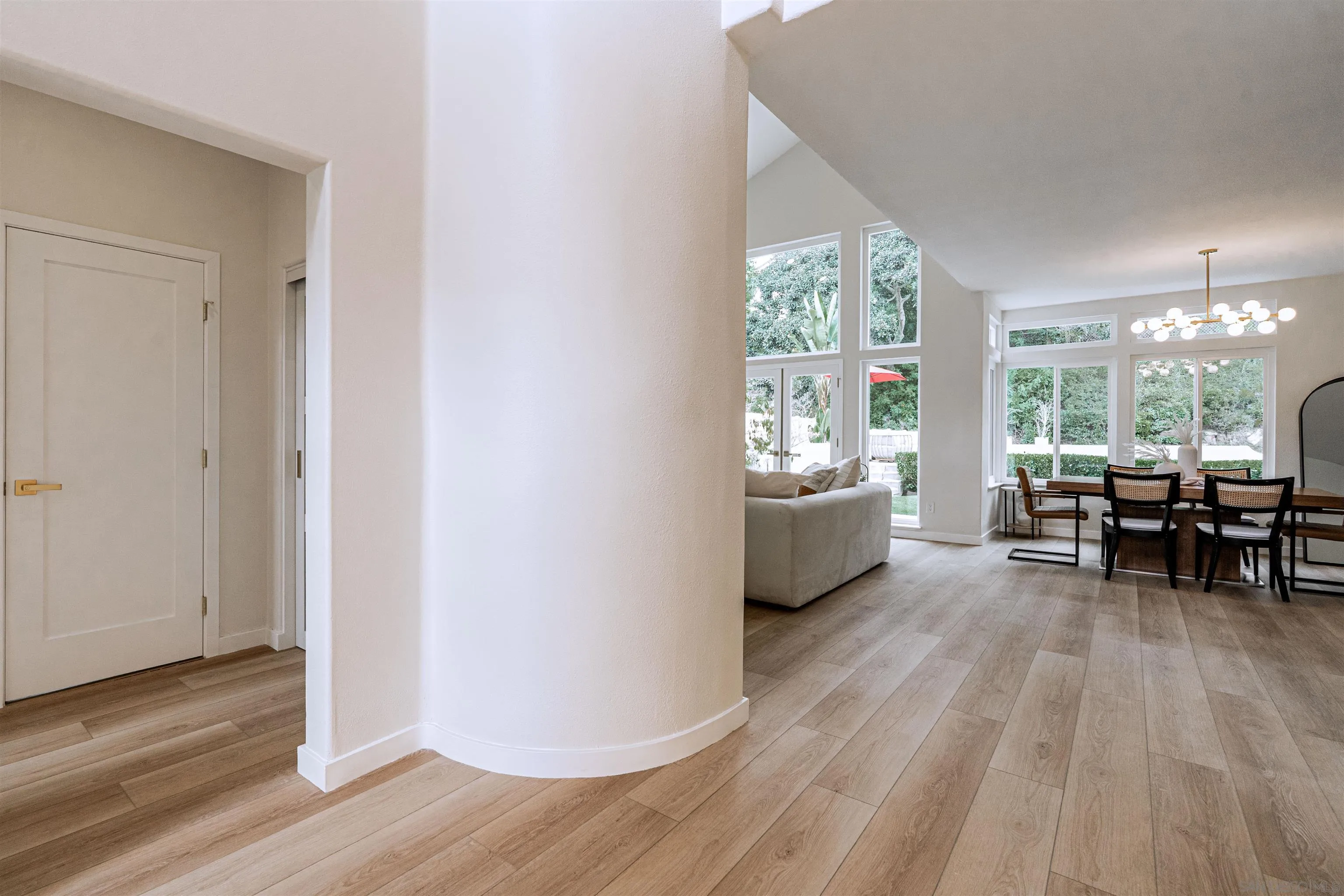 https://cdn.realtyfeed.com/cdn/127/250045931/abce154912b70344e1345d284fae787f.webp