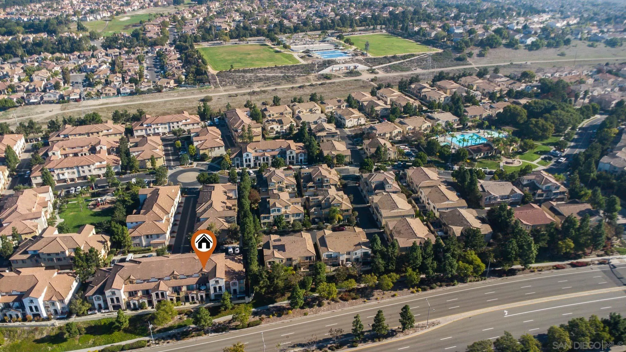 Photo #4: 250045955 Listing: Photo #4