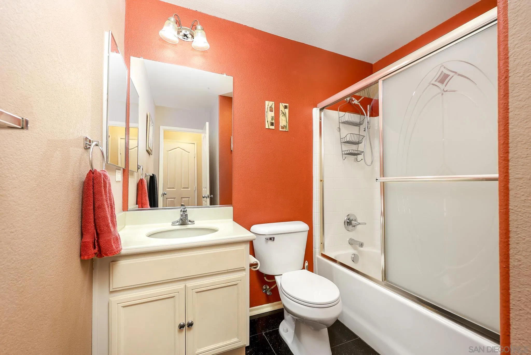 Photo #22: 250045955 Listing: Photo #22