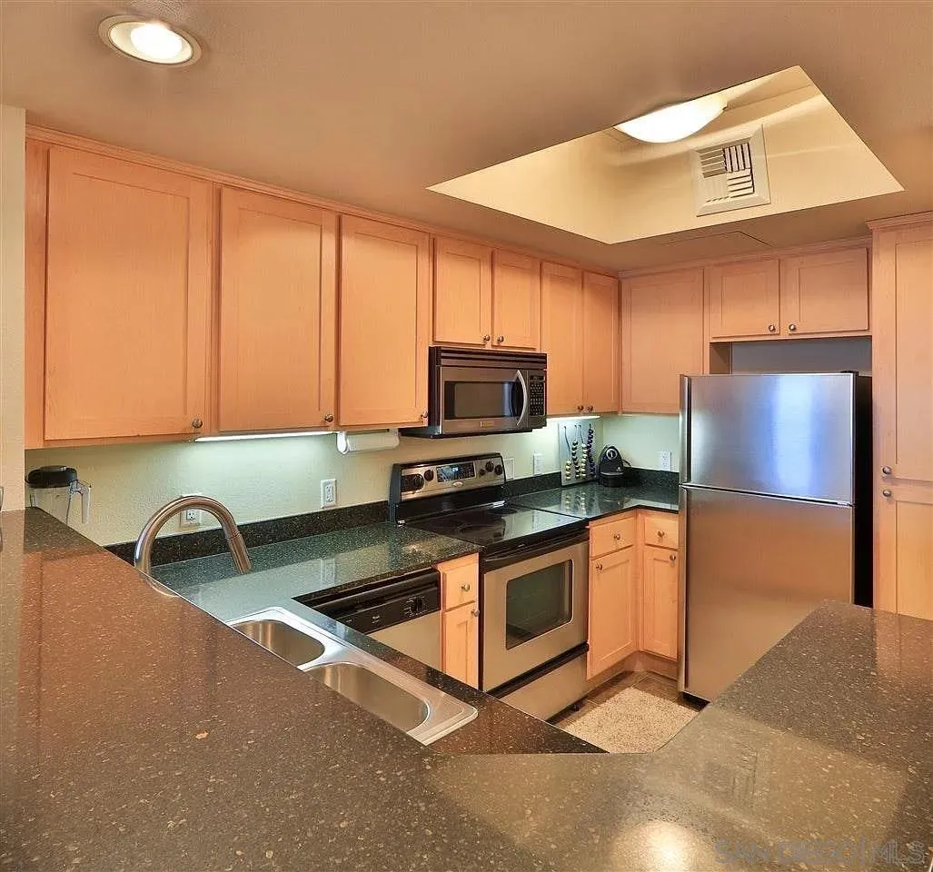 https://cdn.realtyfeed.com/cdn/127/250045958/9839fc29e13d7561d3cad96933e17584.webp