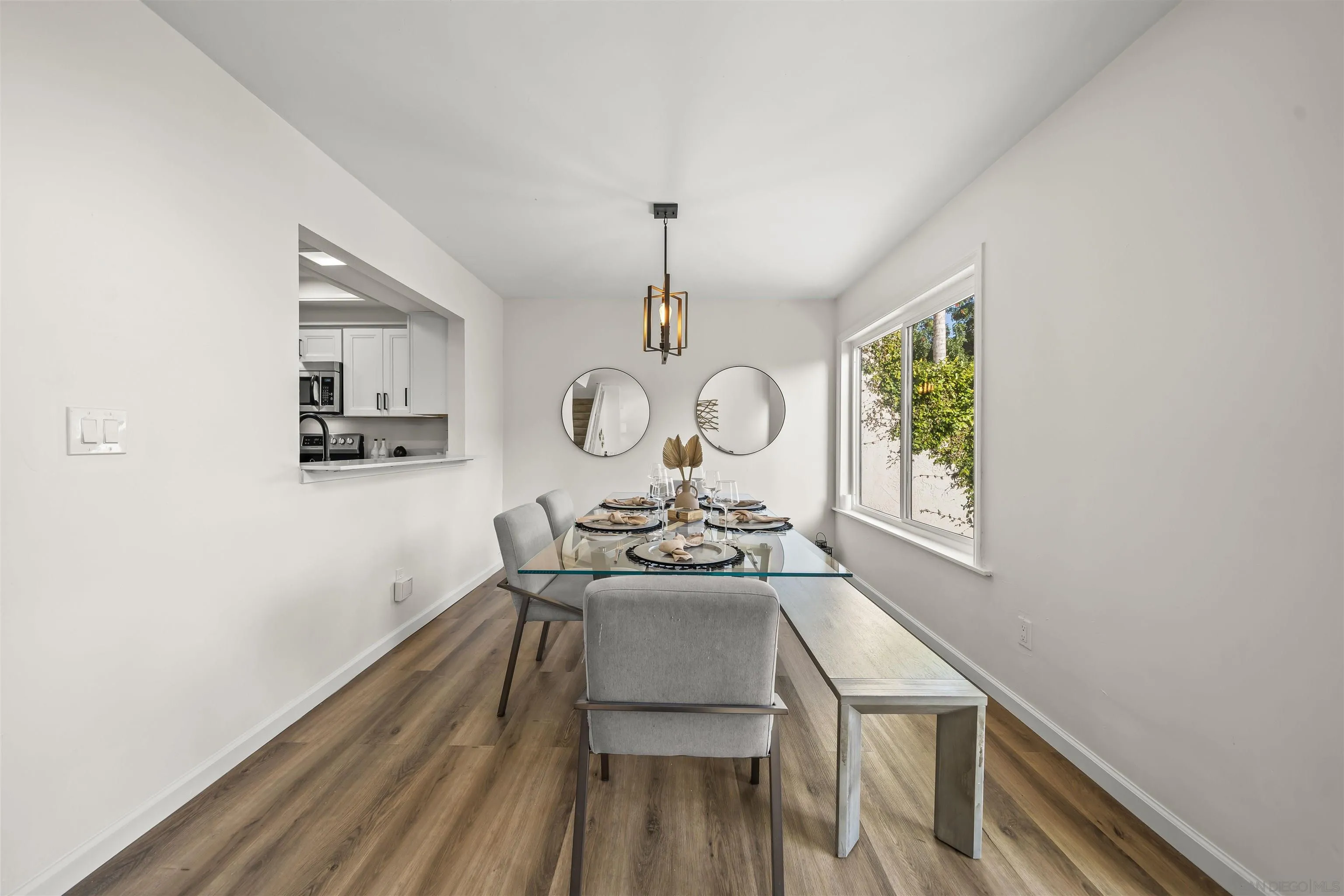 Photo #11: 250045966 Listing: Photo #11