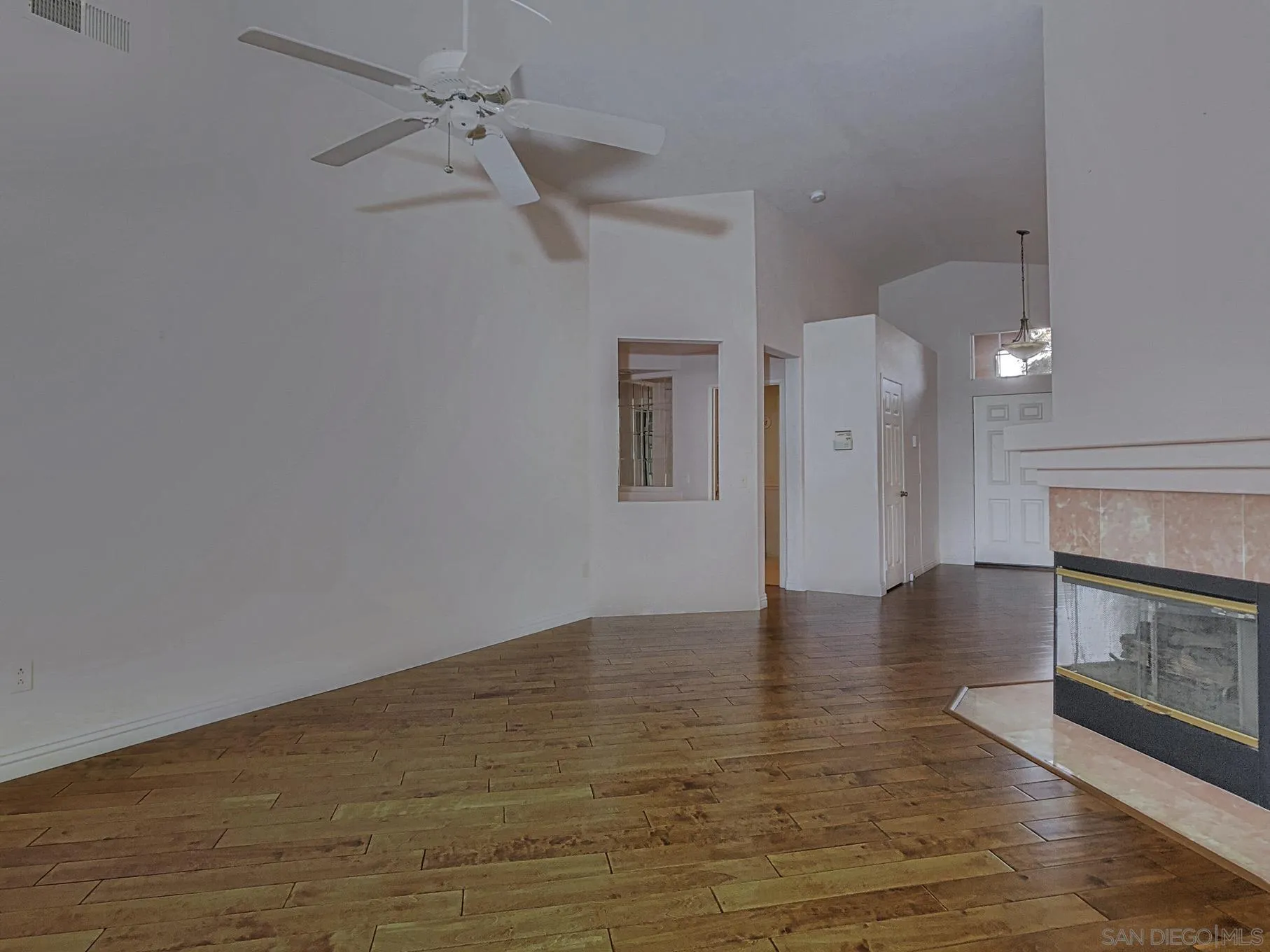https://cdn.realtyfeed.com/cdn/127/250045982/86d7850025ec522a1c9fff670faf5269.webp
