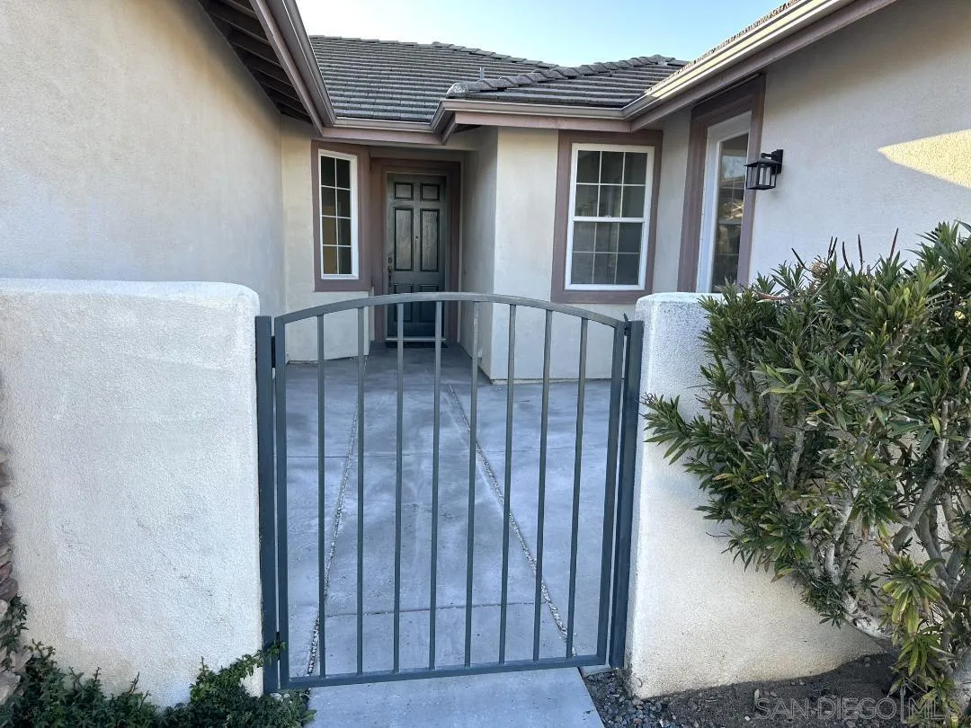 1217 Ridgegrove L, Escondido, CA 92029 - Photo 2 of 19, Escondido, CA