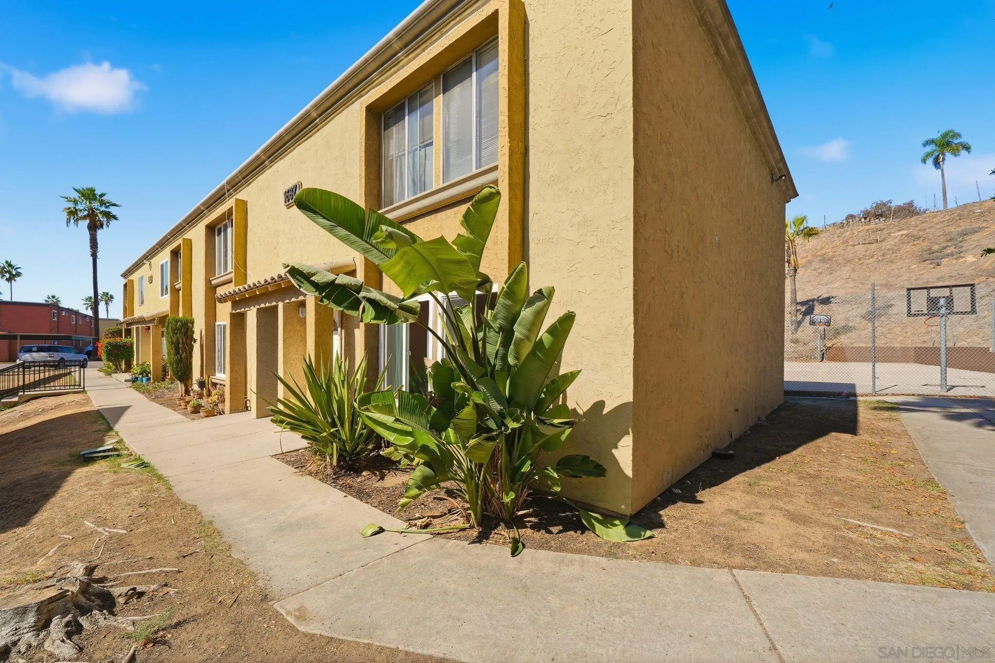 1687 Pentecost Way UNIT 4, San Diego, CA, 92105