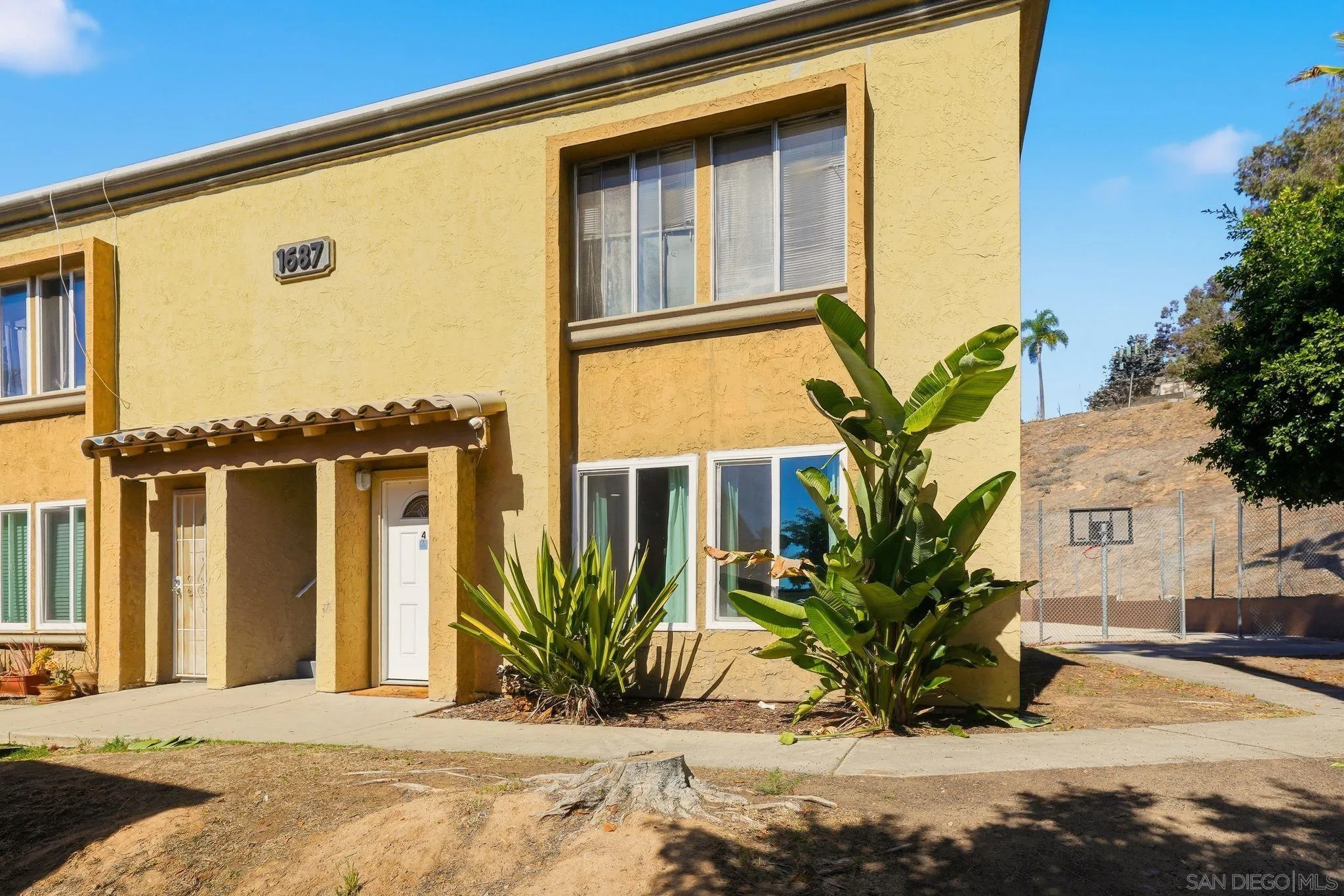 1687 Pentecost Way UNIT 4, San Diego, CA, 92105