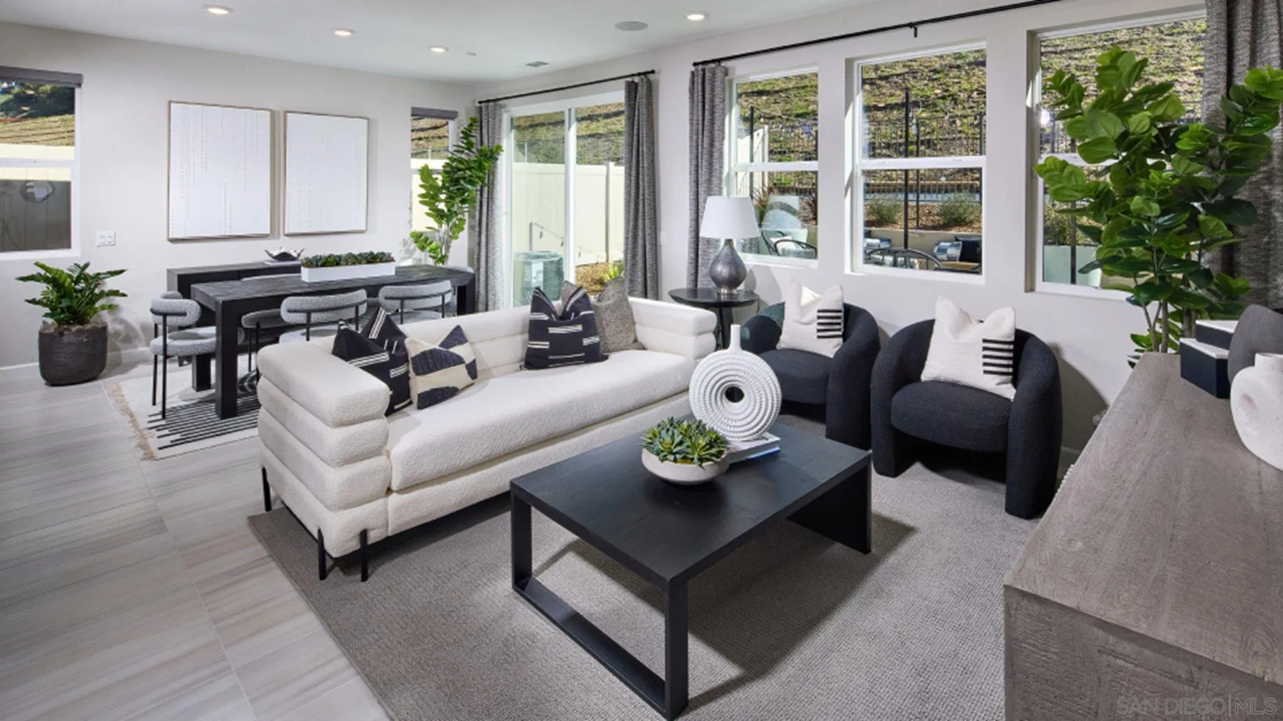 Photo #7: 250045995 Listing: Photo #7