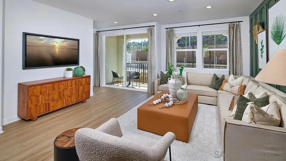 Photo #6: 250045996 Listing: Photo #6