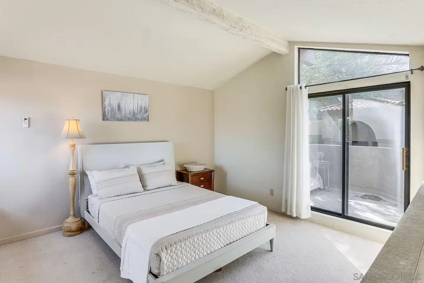https://cdn.realtyfeed.com/cdn/127/250046003/7467a05679724935be7d28c27d6393f4.webp