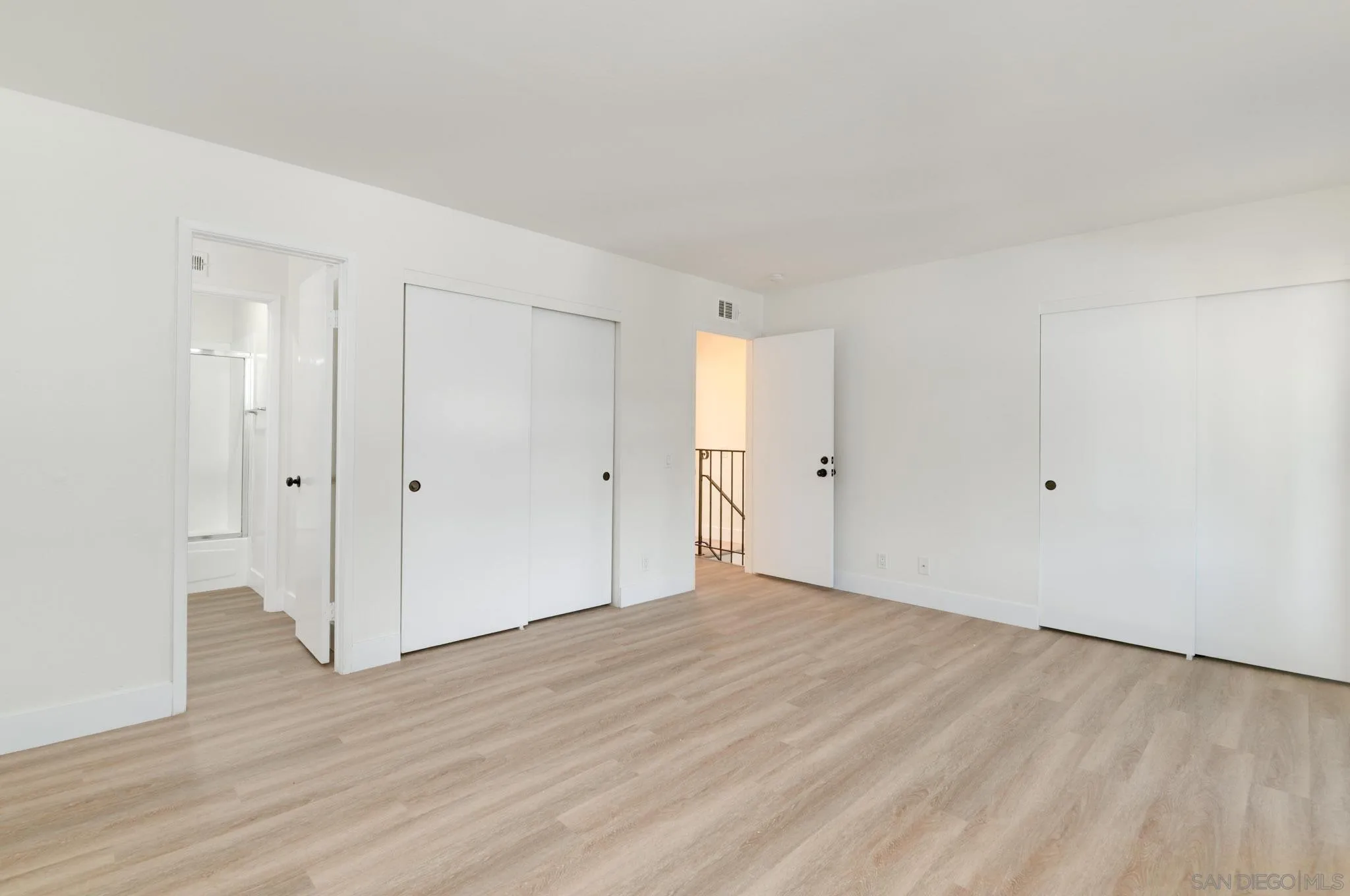 https://cdn.realtyfeed.com/cdn/127/250046011/50a3e99e5ad7c375f320ece592ec54dc.webp
