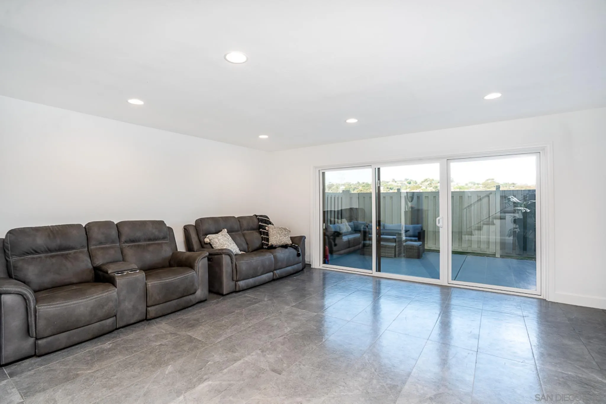 Photo #12: 250046028 Listing: Photo #12