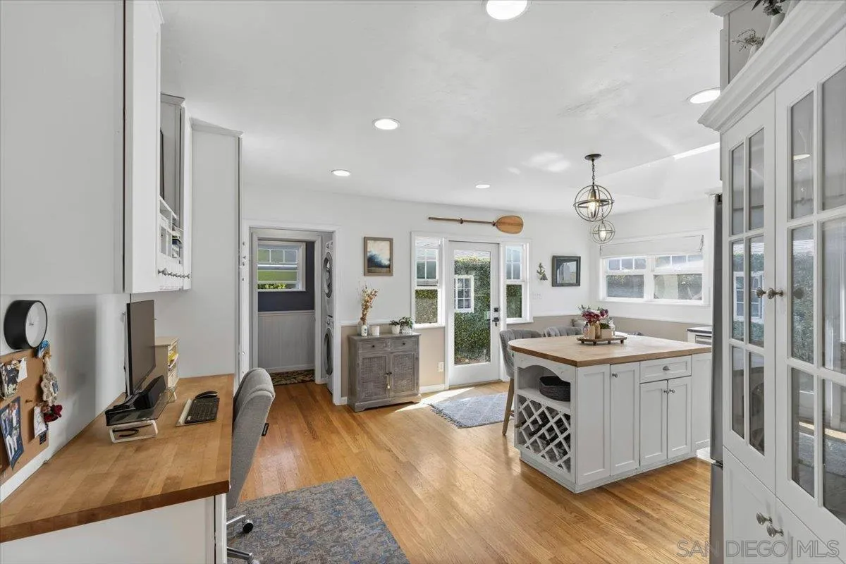 https://cdn.realtyfeed.com/cdn/127/250046029/13cabc12bee24ec3758b9e0b2915f0dd.webp