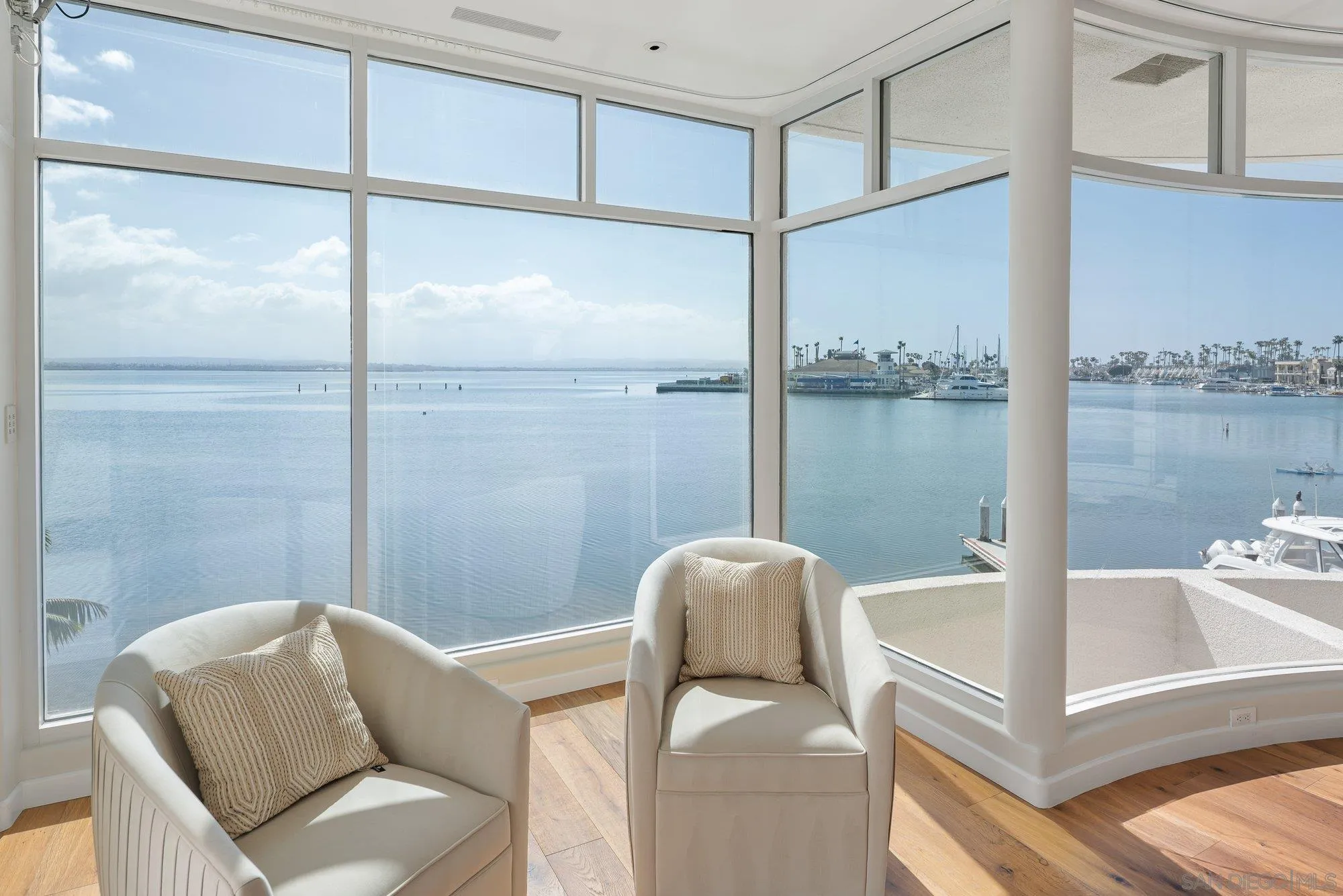 https://cdn.realtyfeed.com/cdn/127/250046030/28217e20a2925c9b2e26a45f2646107a.webp