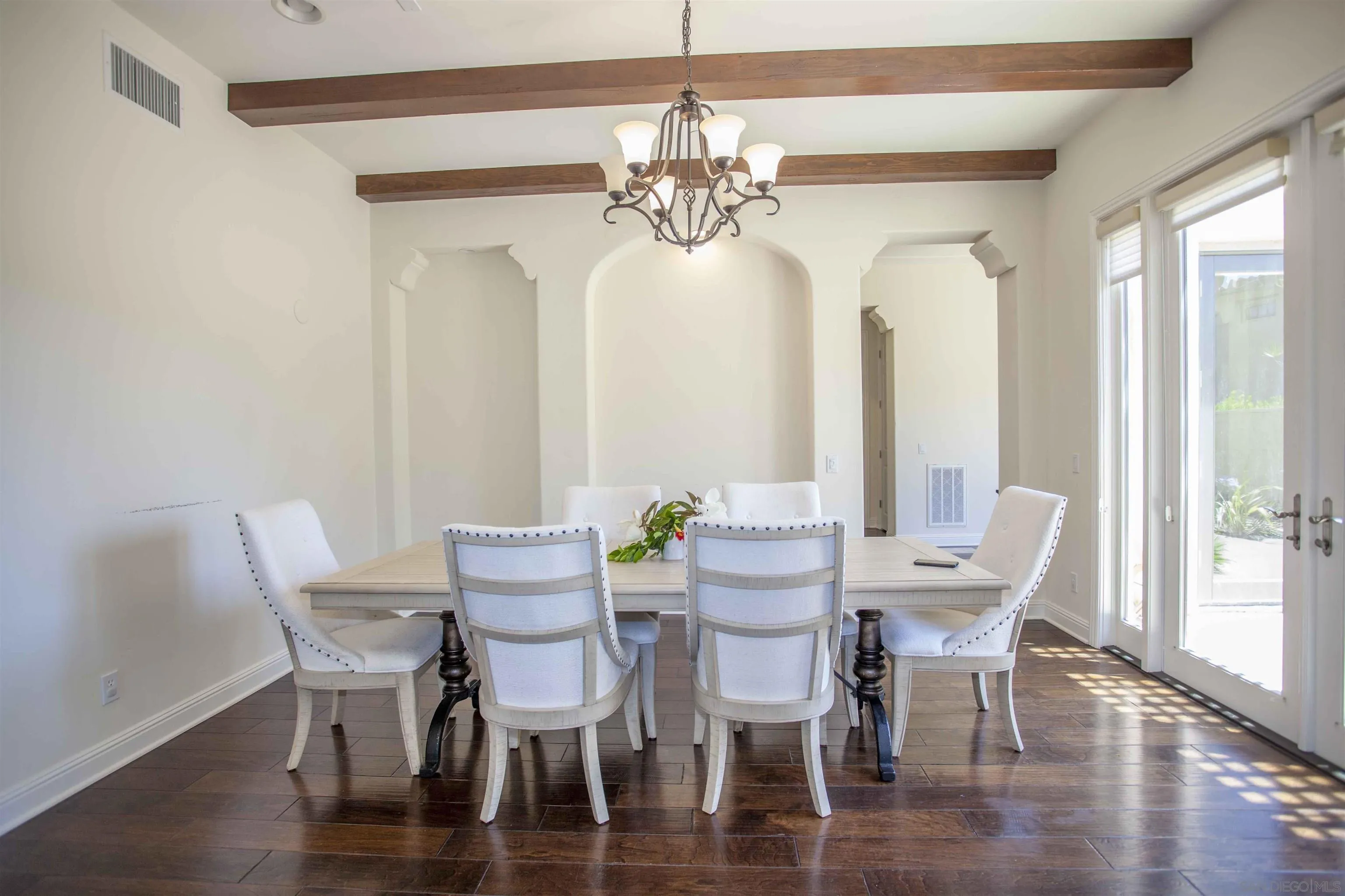 https://cdn.realtyfeed.com/cdn/127/250046031/d9f1cf29299286f041728a7e92251350.webp