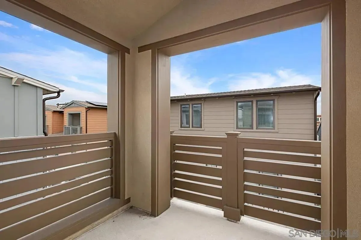 Photo #23: 250046035 Listing: Photo #23