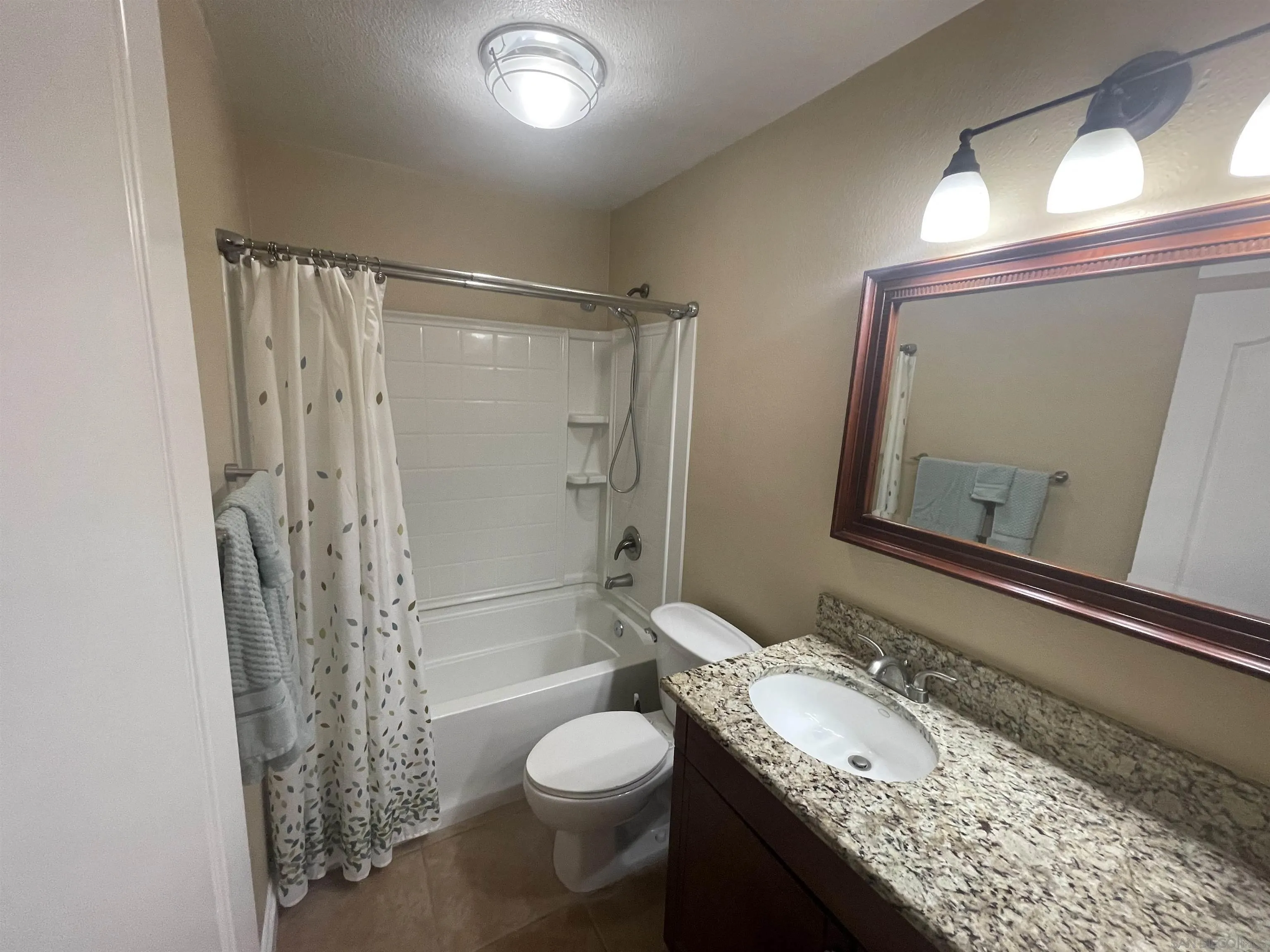 Photo #12: 250046045 Listing: Photo #12