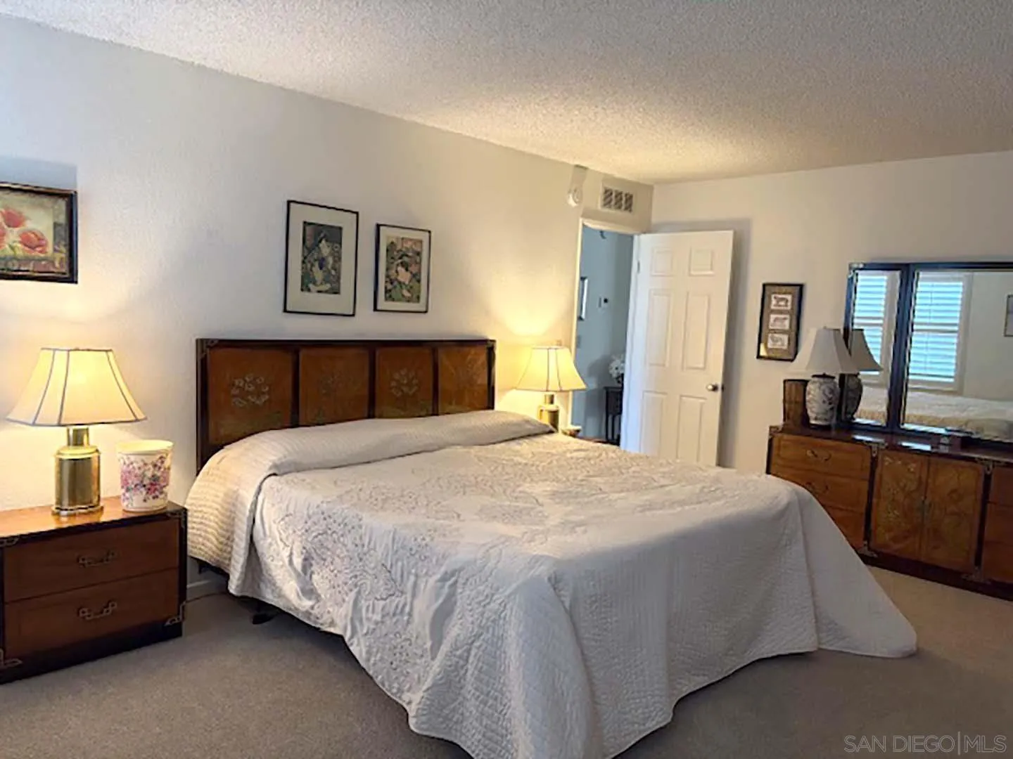 https://cdn.realtyfeed.com/cdn/127/250046050/1aa66683dd91982c6e99ab9eba730464.webp