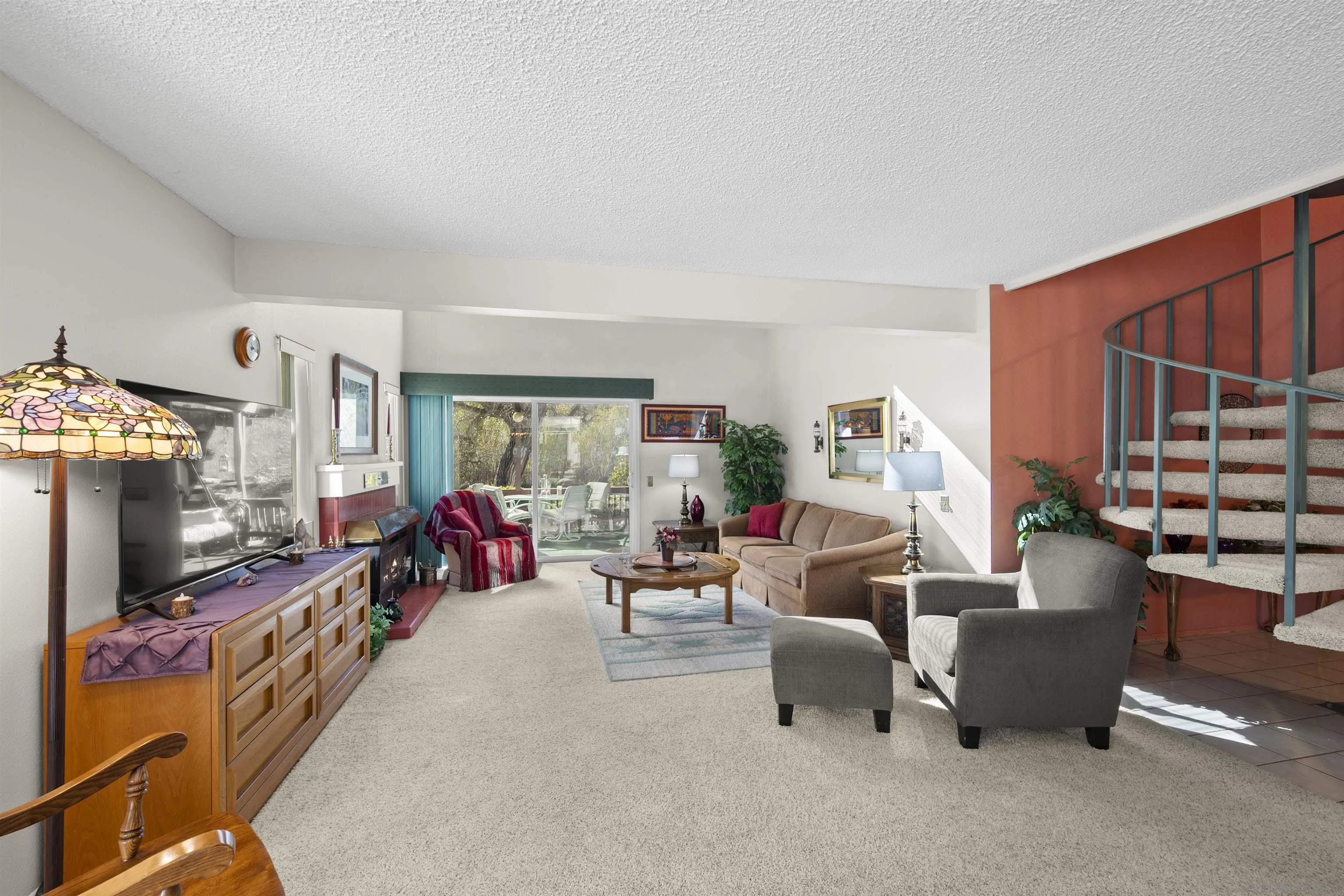 Photo #8: 250046052 Listing: Photo #8