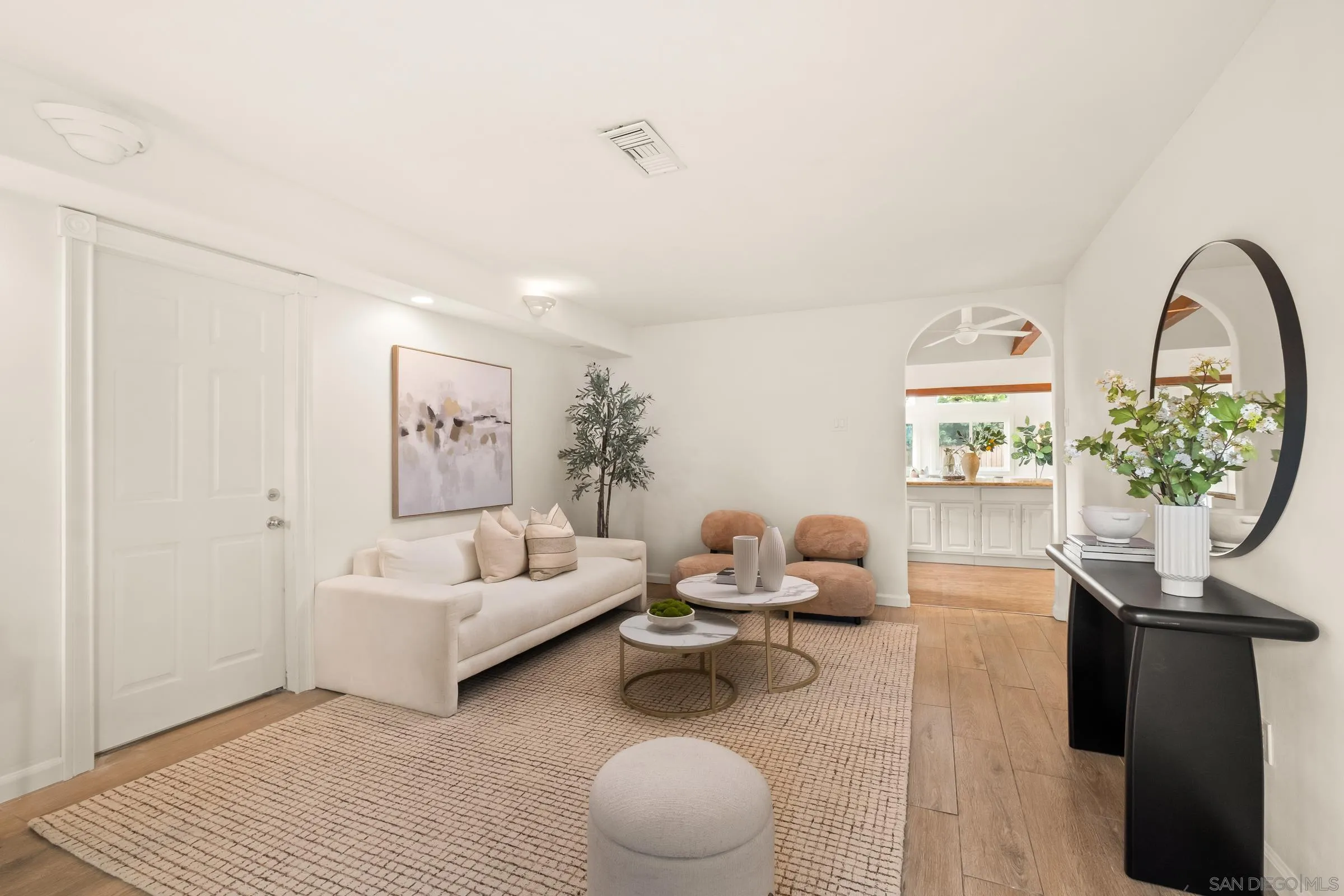 https://cdn.realtyfeed.com/cdn/127/250046060/abdc4352afb5245c0197853c4975a86a.webp
