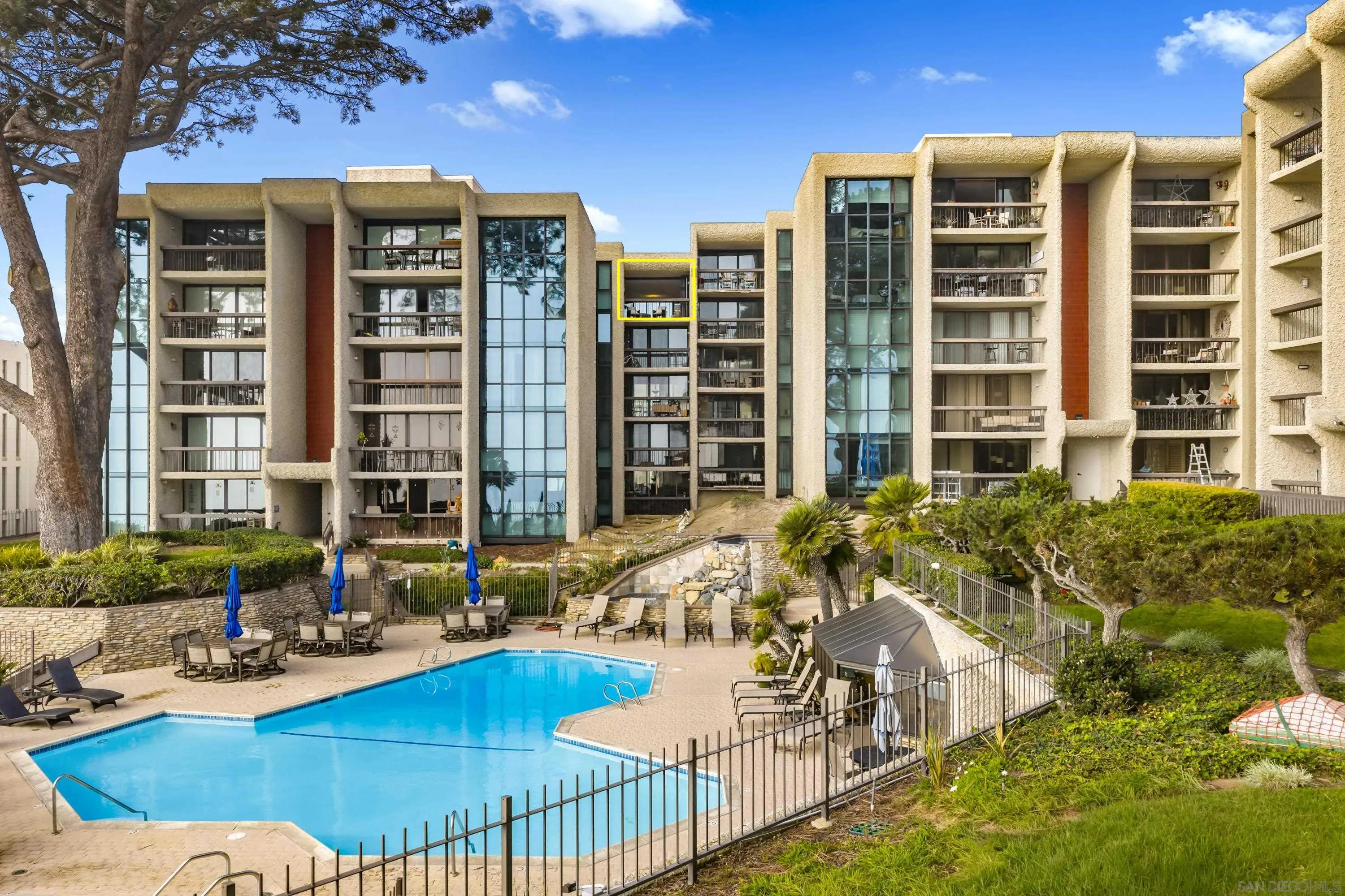 Photo #5: 250046065 Listing: Photo #5