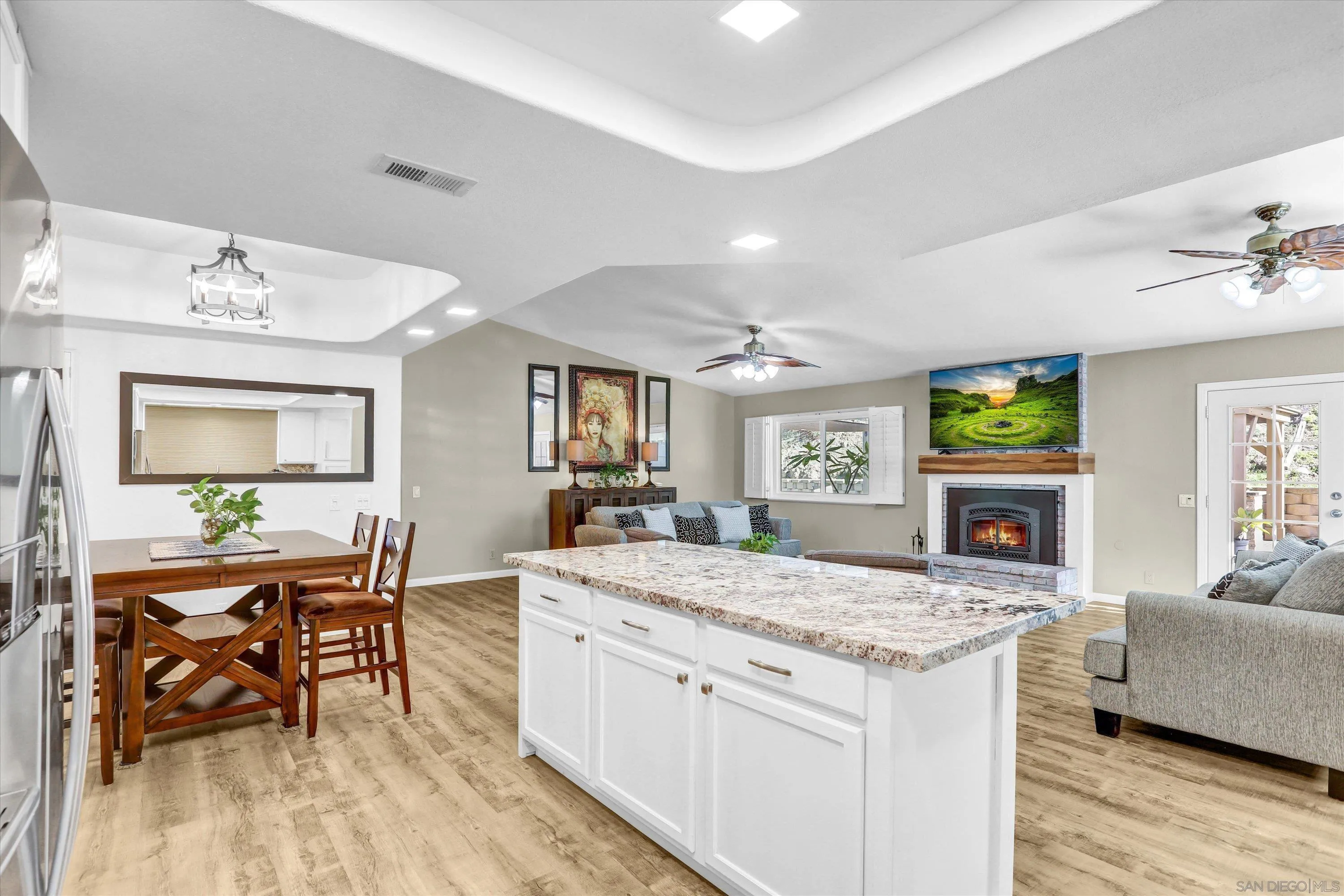 https://cdn.realtyfeed.com/cdn/127/250046068/5a4698830d5cdaa783fa39373770958b.webp