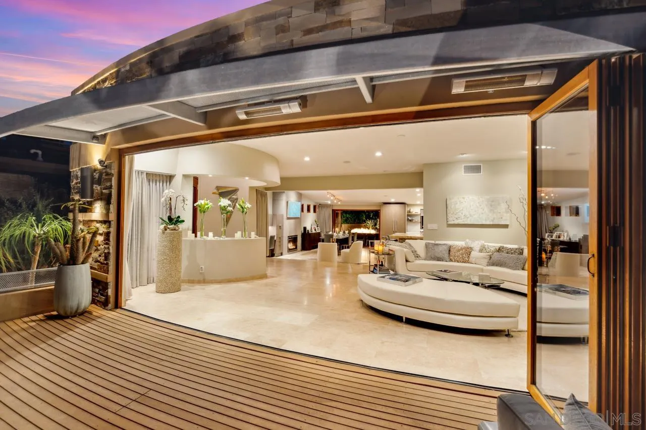 https://cdn.realtyfeed.com/cdn/127/250046071/54c457e282156b69483aad60571ca315.webp