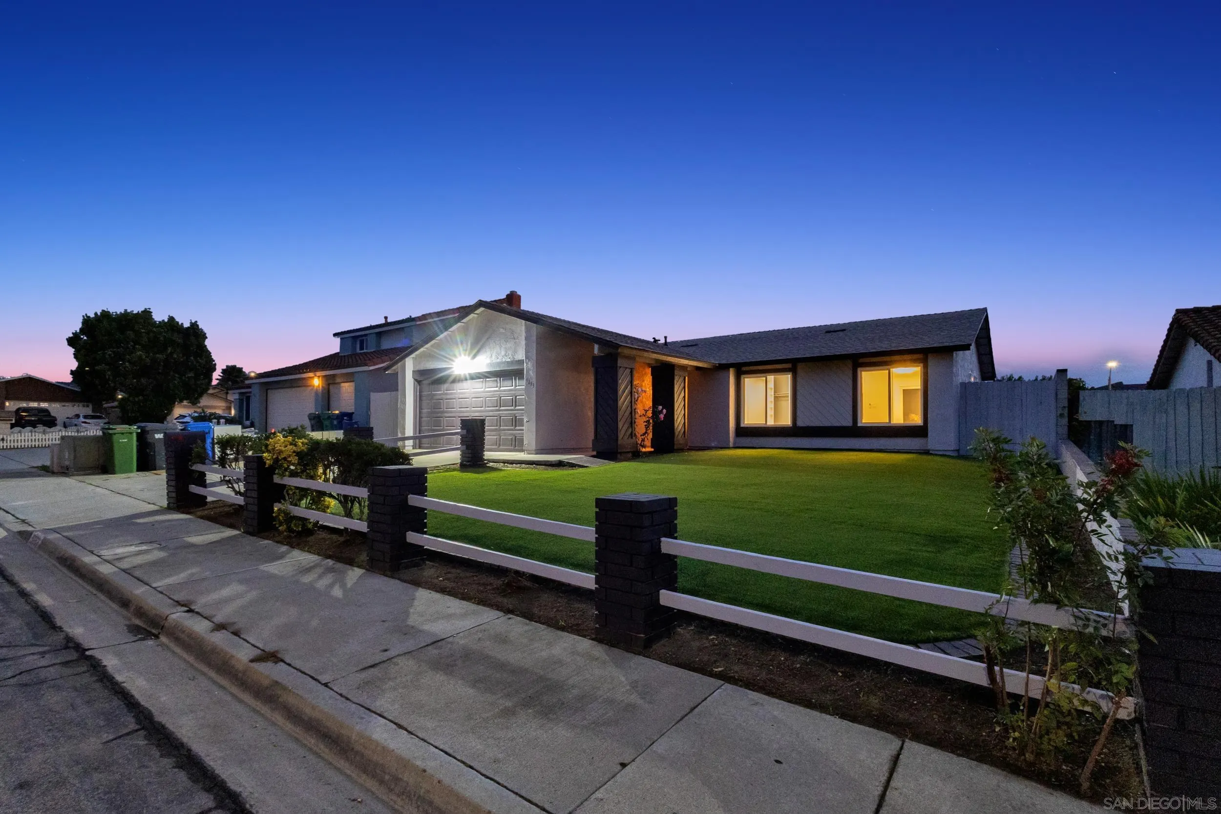https://cdn.realtyfeed.com/cdn/127/250046074/0fcfea9259b66c277b98989dcc0e2608.webp