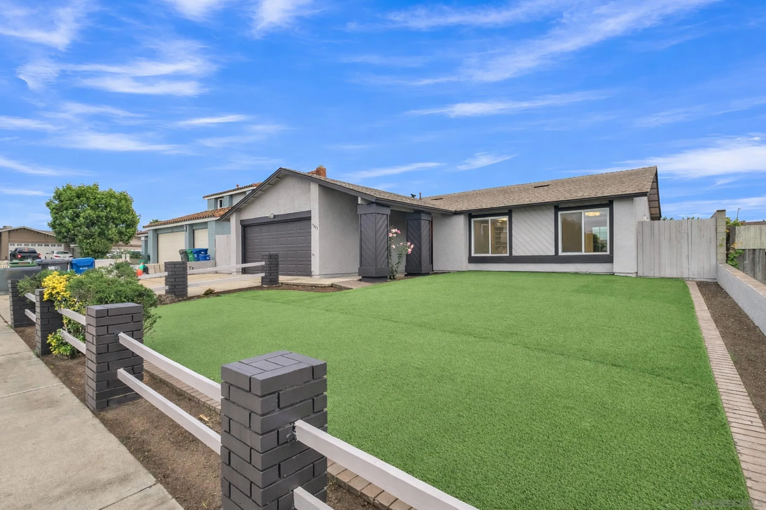 https://cdn.realtyfeed.com/cdn/127/250046074/4c50d75038bd66621c185c86a404b294.webp