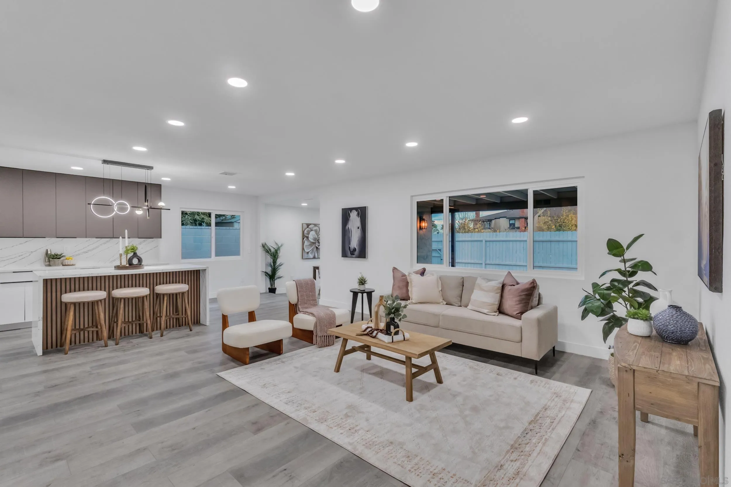 https://cdn.realtyfeed.com/cdn/127/250046074/8614b27068e026e35f3cbe57a6bb6e09.webp