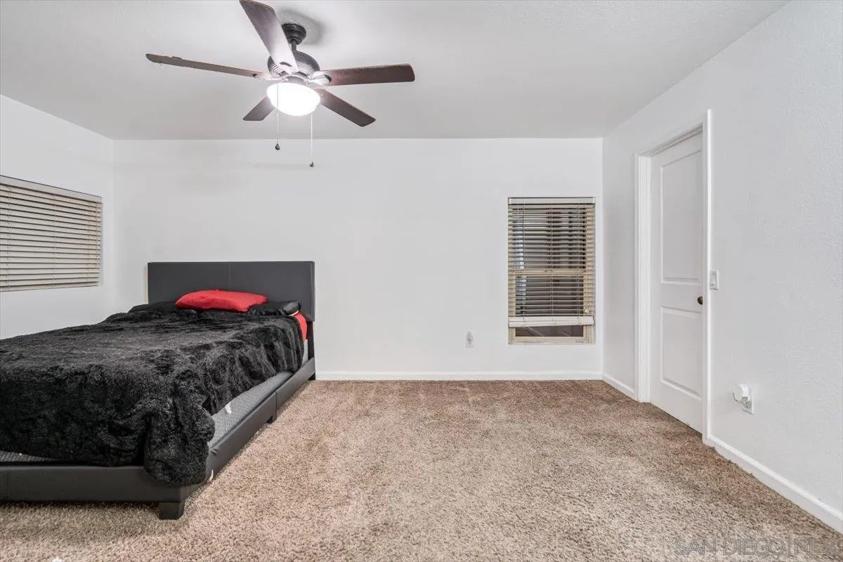 Photo #15: 250046076 Listing: Photo #15